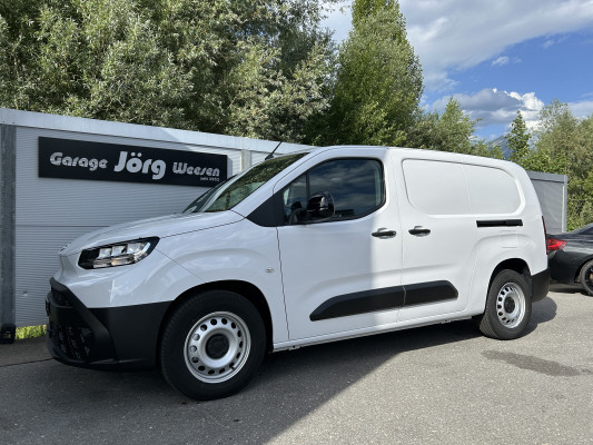 TOYOTA Proace C. Van EV Active M-image-0