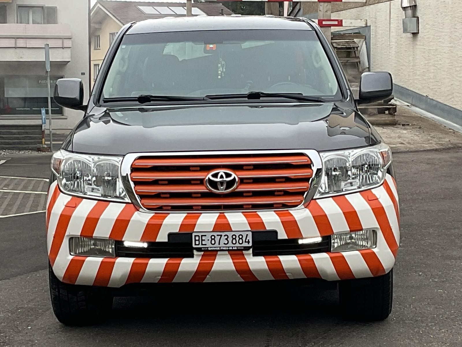 TOYOTA 4.5 D-4D V8 Linea Sol 7P.-image-6
