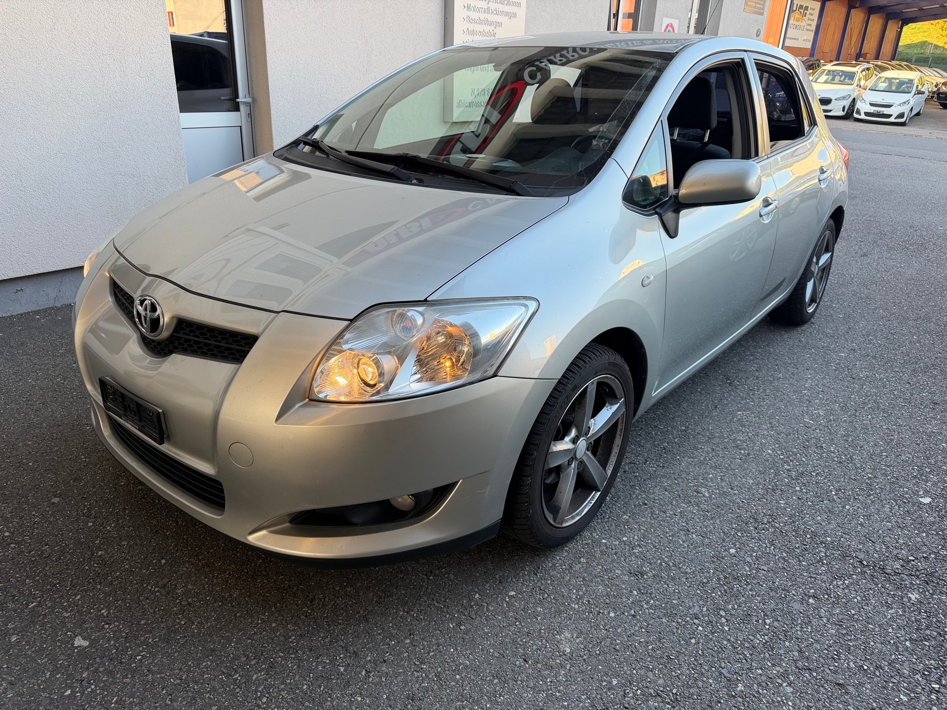 TOYOTA Auris 1.6 Linea Sol MultiMode-image-2