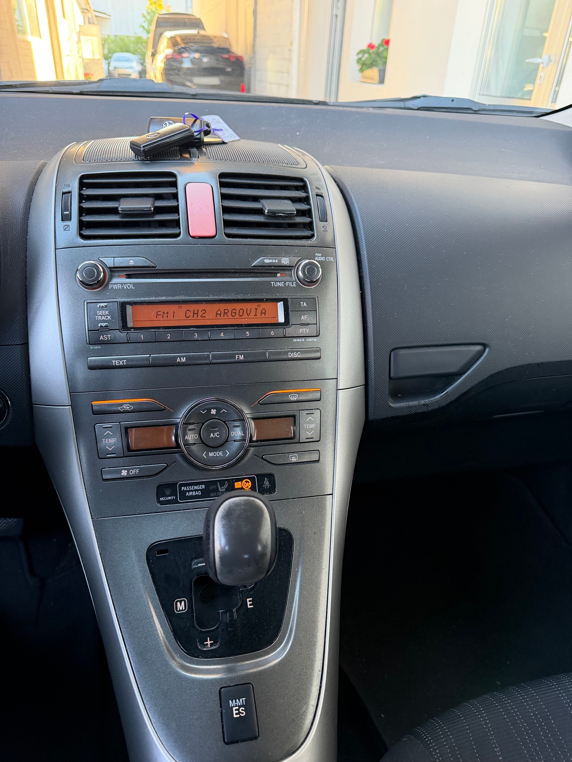 TOYOTA Auris 1.6 Linea Sol MultiMode-image-11