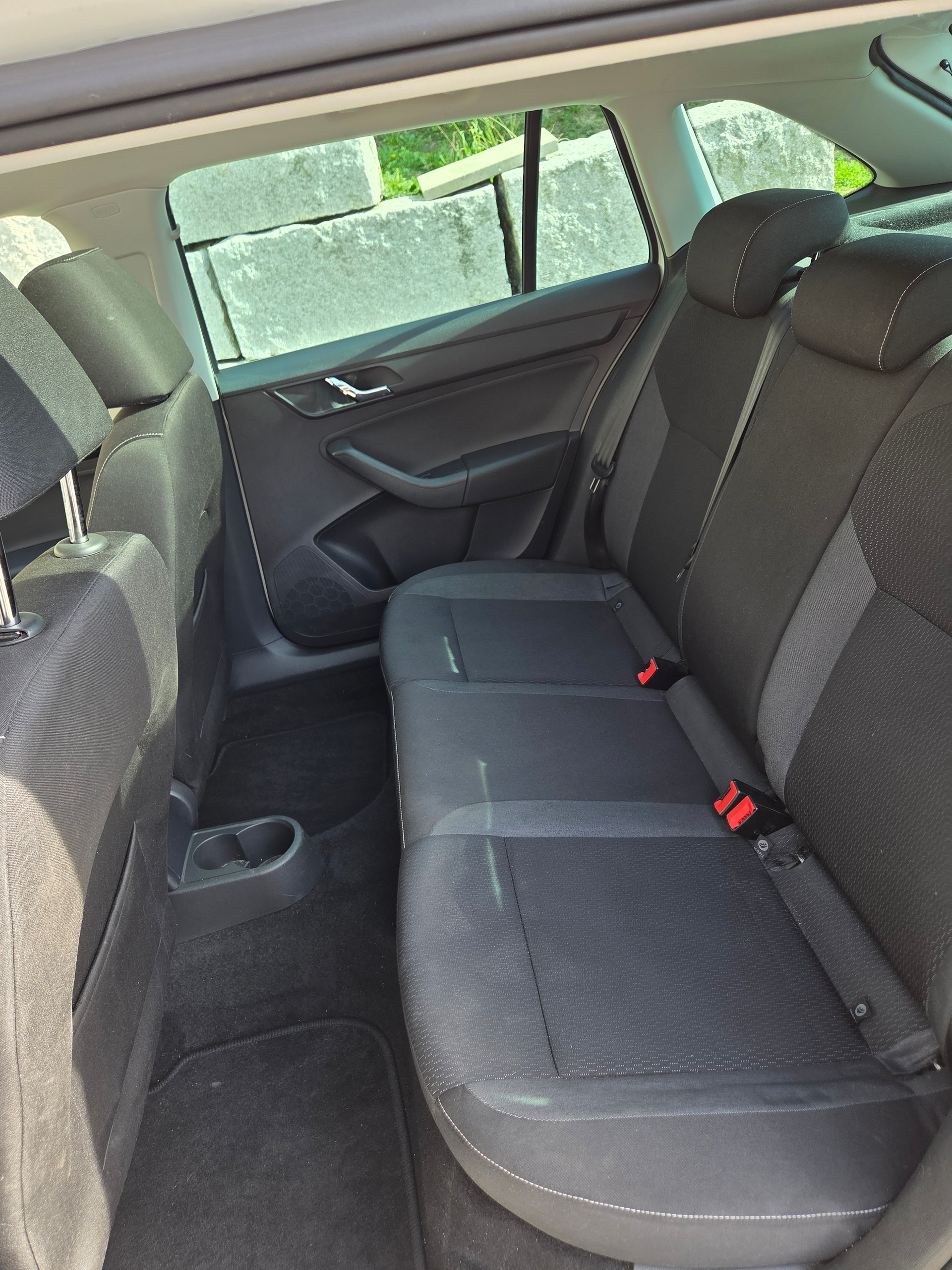 SKODA 1.4 TSI Ambition DSG-image-4