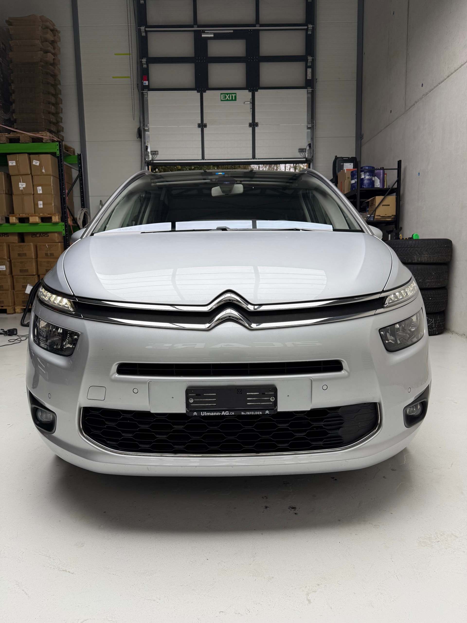 CITROEN Grand C4 Picasso 1.6i 16V e-THP Exclusive-showroom-element-1
