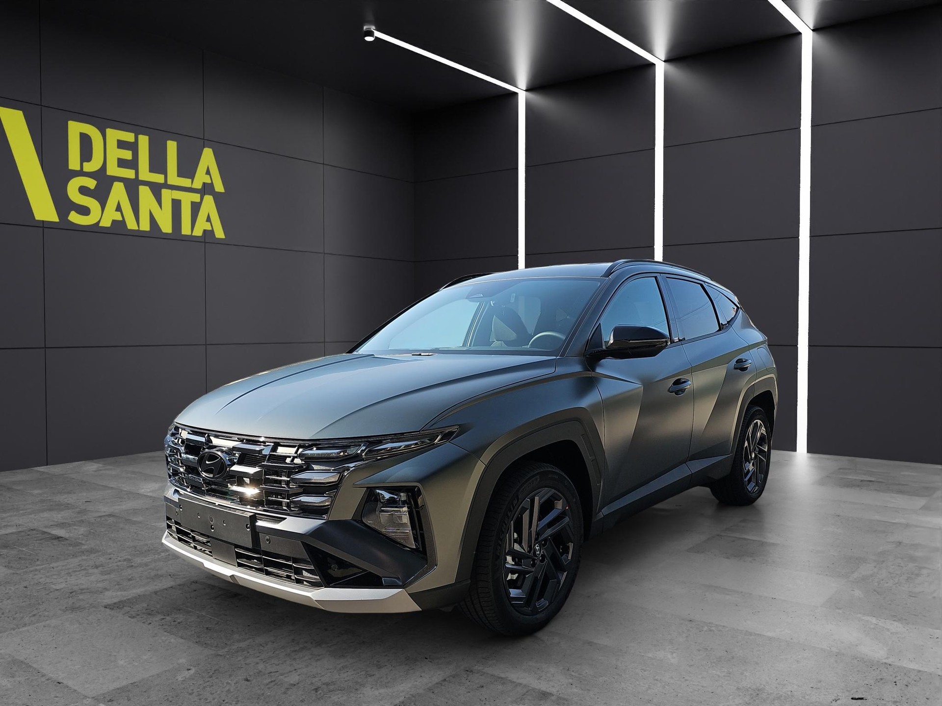 HYUNDAI Tucson 1.6 T-GDi HEV Origo Blackline 4WD-image-0