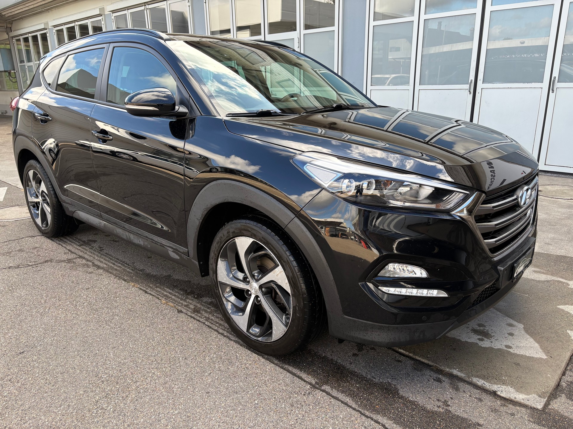 HYUNDAI Tucson 1.6 TGDI Vertex 4WD Automatic-image-0