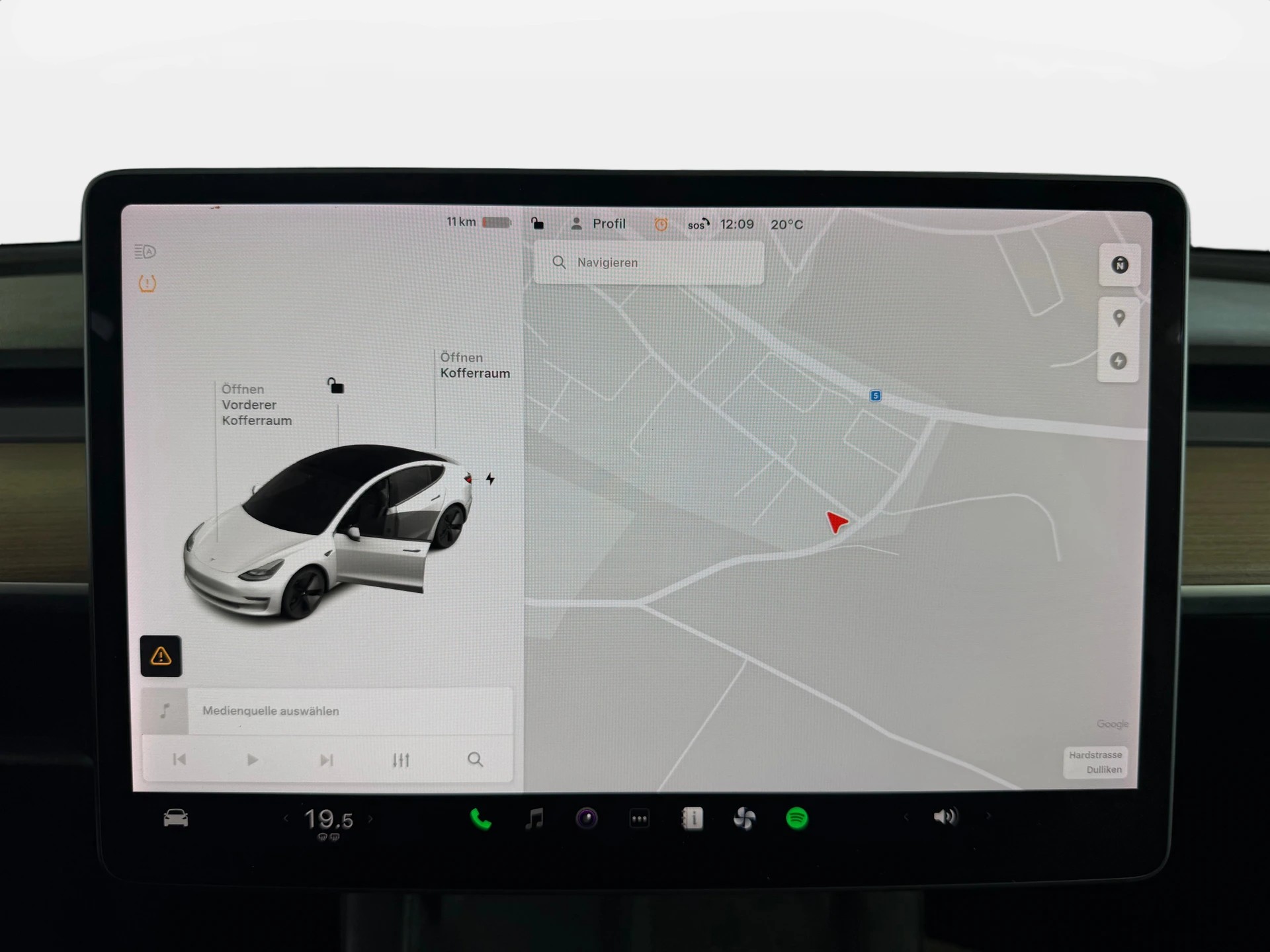 TESLA Model 3 Long Range Dual Motor AWD | Frisch MFK | FSD 3 | Wärmepumpe | inkl. Batteriezertifikat | Neue Bremsen v+h-image-23