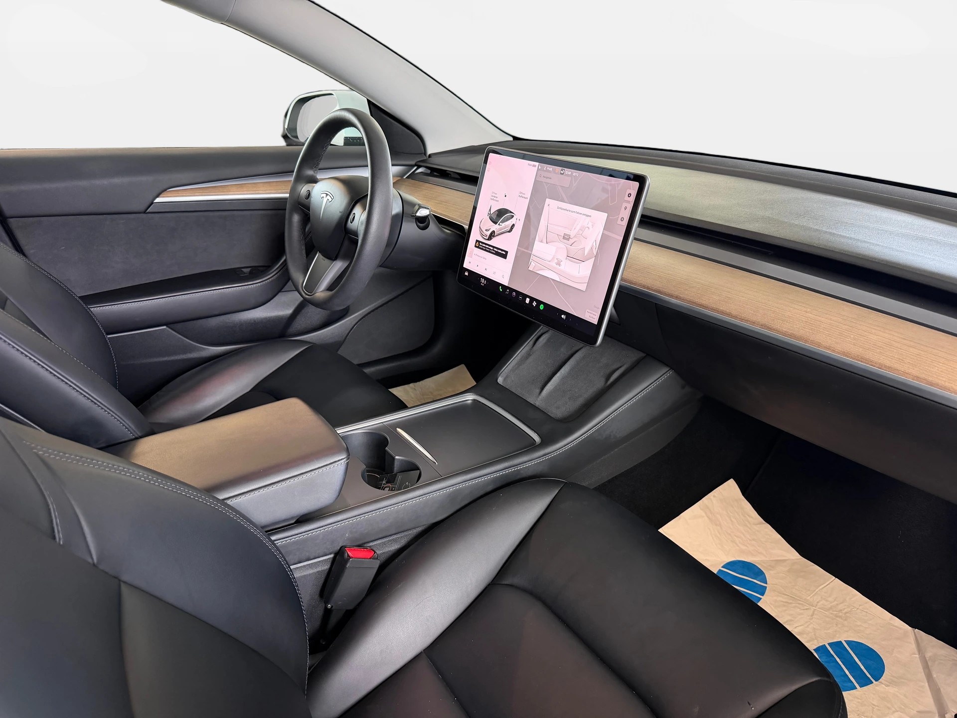 TESLA Model 3 Long Range Dual Motor AWD | Frisch MFK | FSD 3 | Wärmepumpe | inkl. Batteriezertifikat | Neue Bremsen v+h-image-8