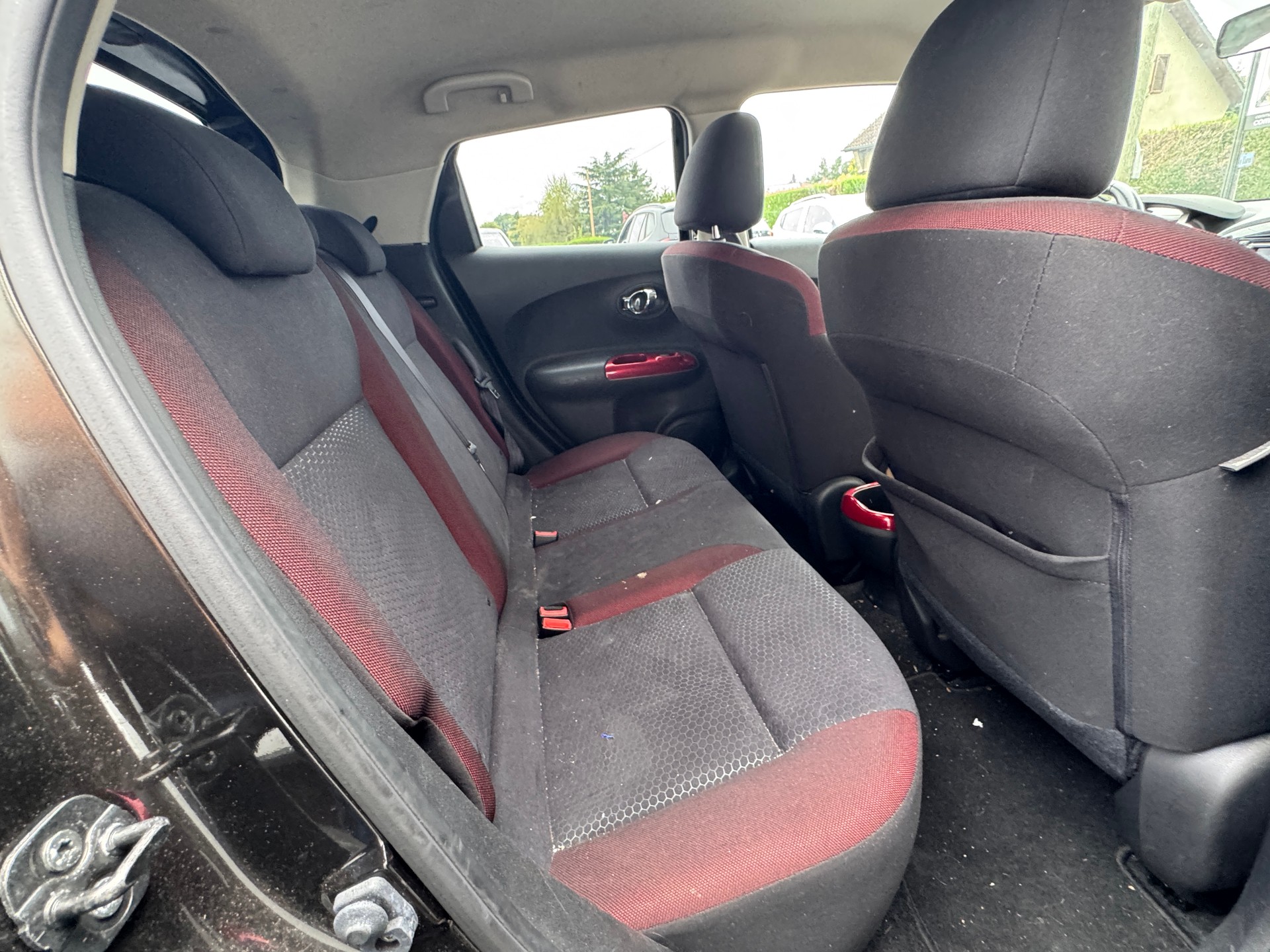 NISSAN Juke 1.6 DIG-T tekna 4x4 Xtronic M-CVT-image-9