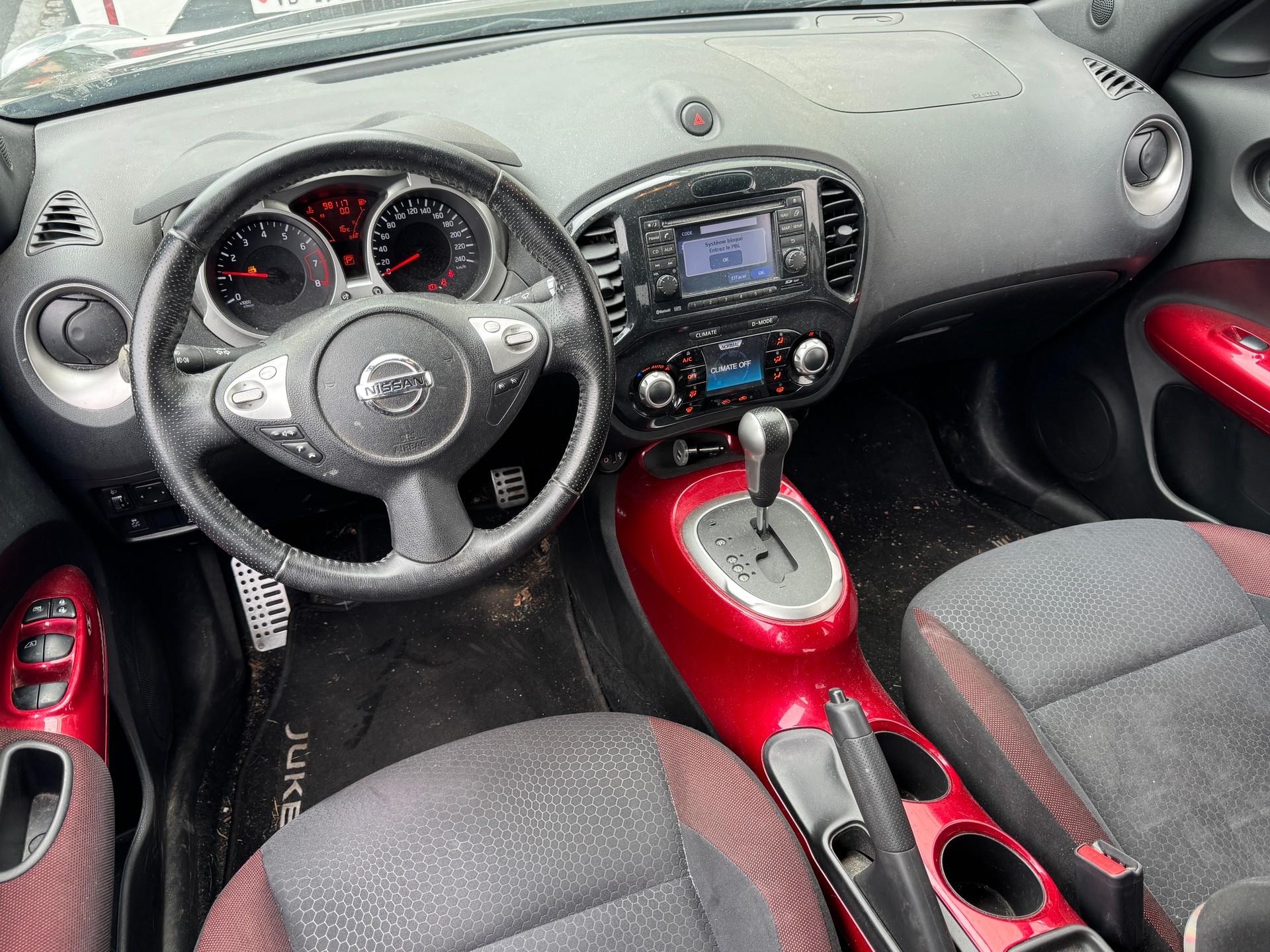 NISSAN Juke 1.6 DIG-T tekna 4x4 Xtronic M-CVT-image-6