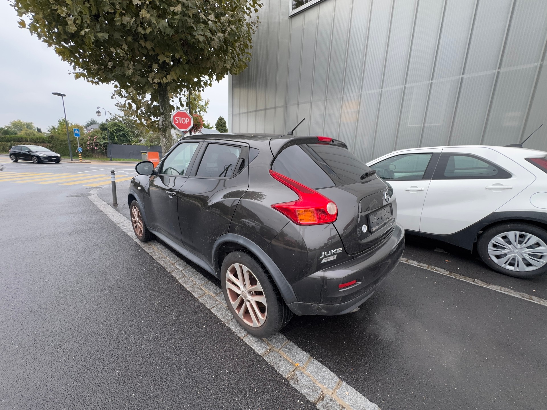 NISSAN Juke 1.6 DIG-T tekna 4x4 Xtronic M-CVT-image-4