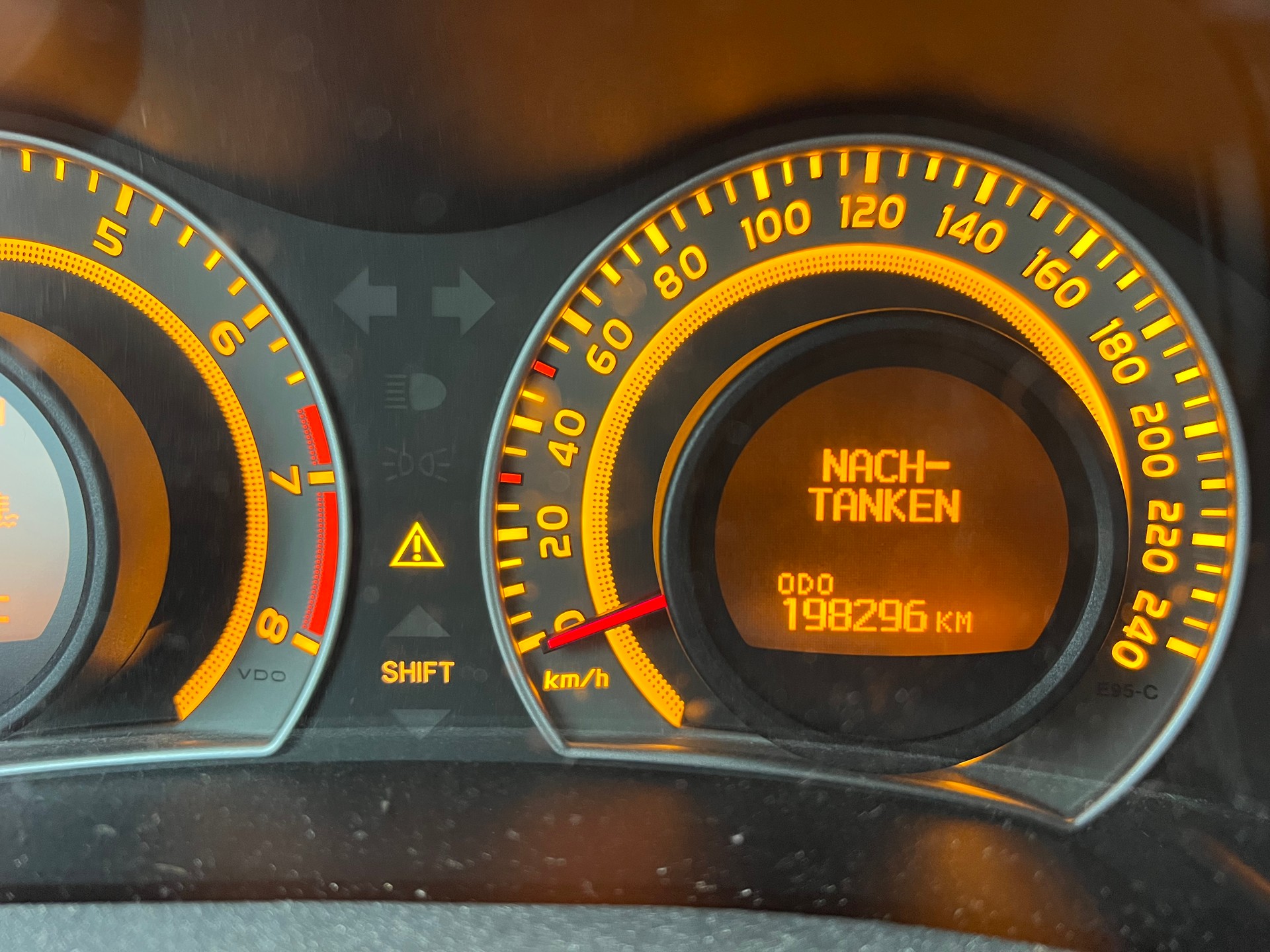 TOYOTA Auris 1.6 Linea Luna-image-7