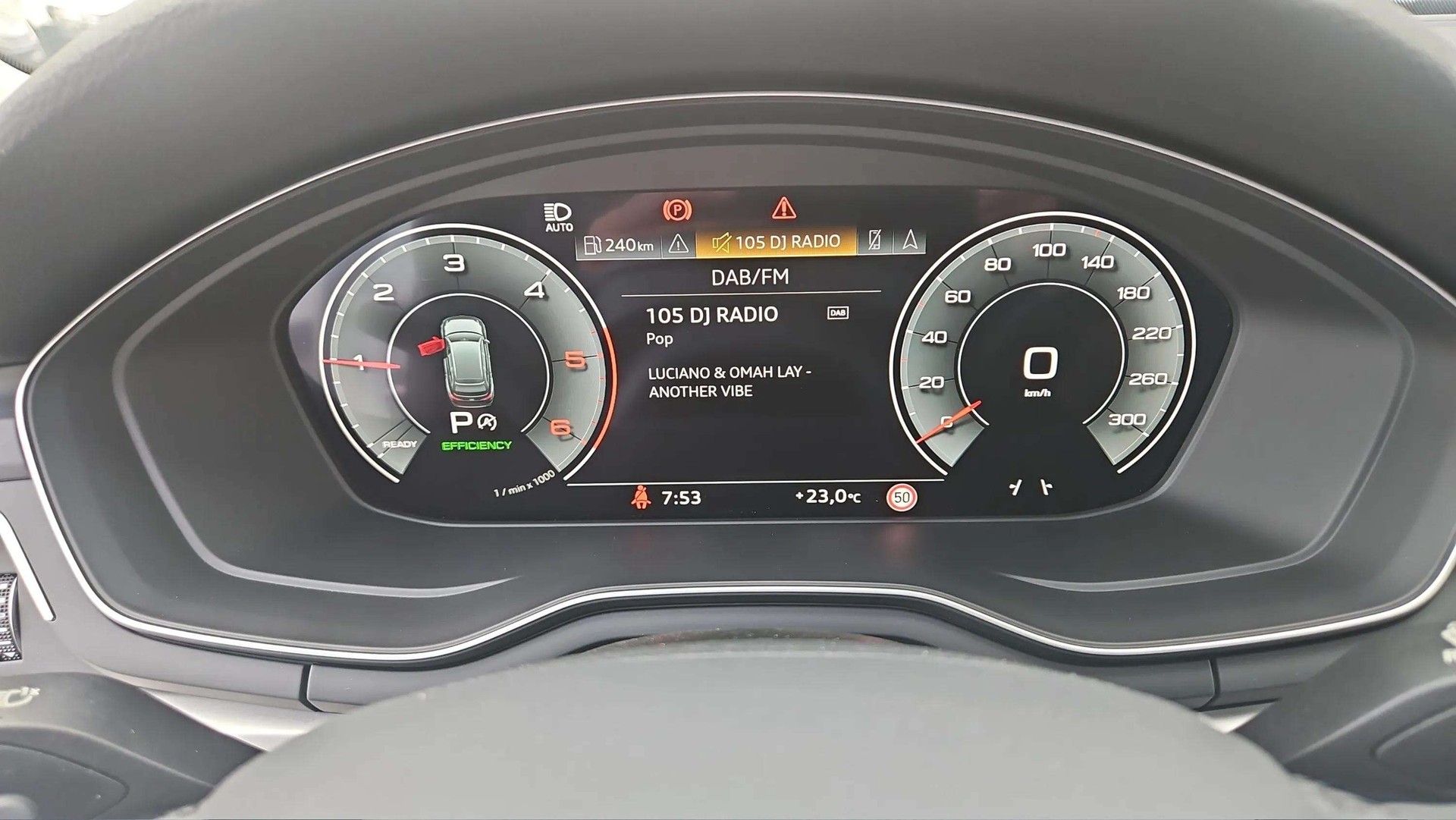 AUDI A4 Avant 40 TDI S line quattro S-tronic mit AHK-Vorbereitung & 5J Werksgarantie oder bis 100000km-image-15