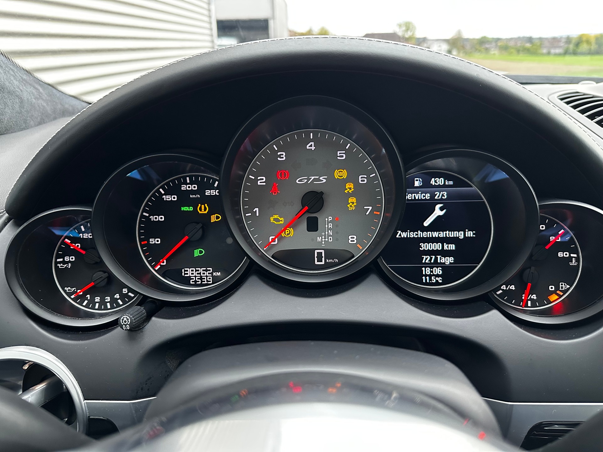 PORSCHE Cayenne GTS-image-14
