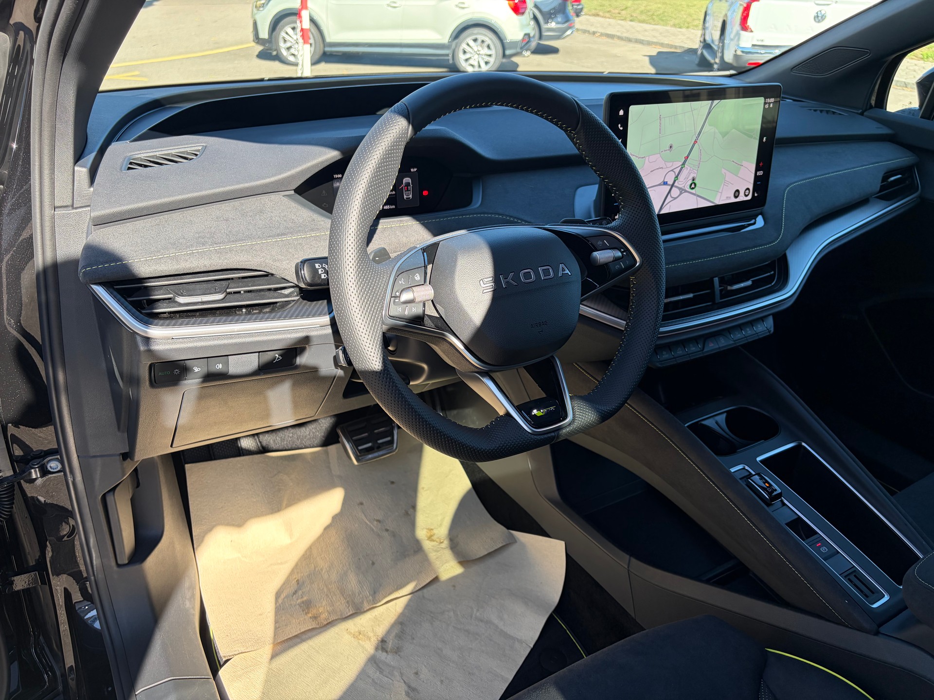 SKODA Elroq RS 4x4-image-13