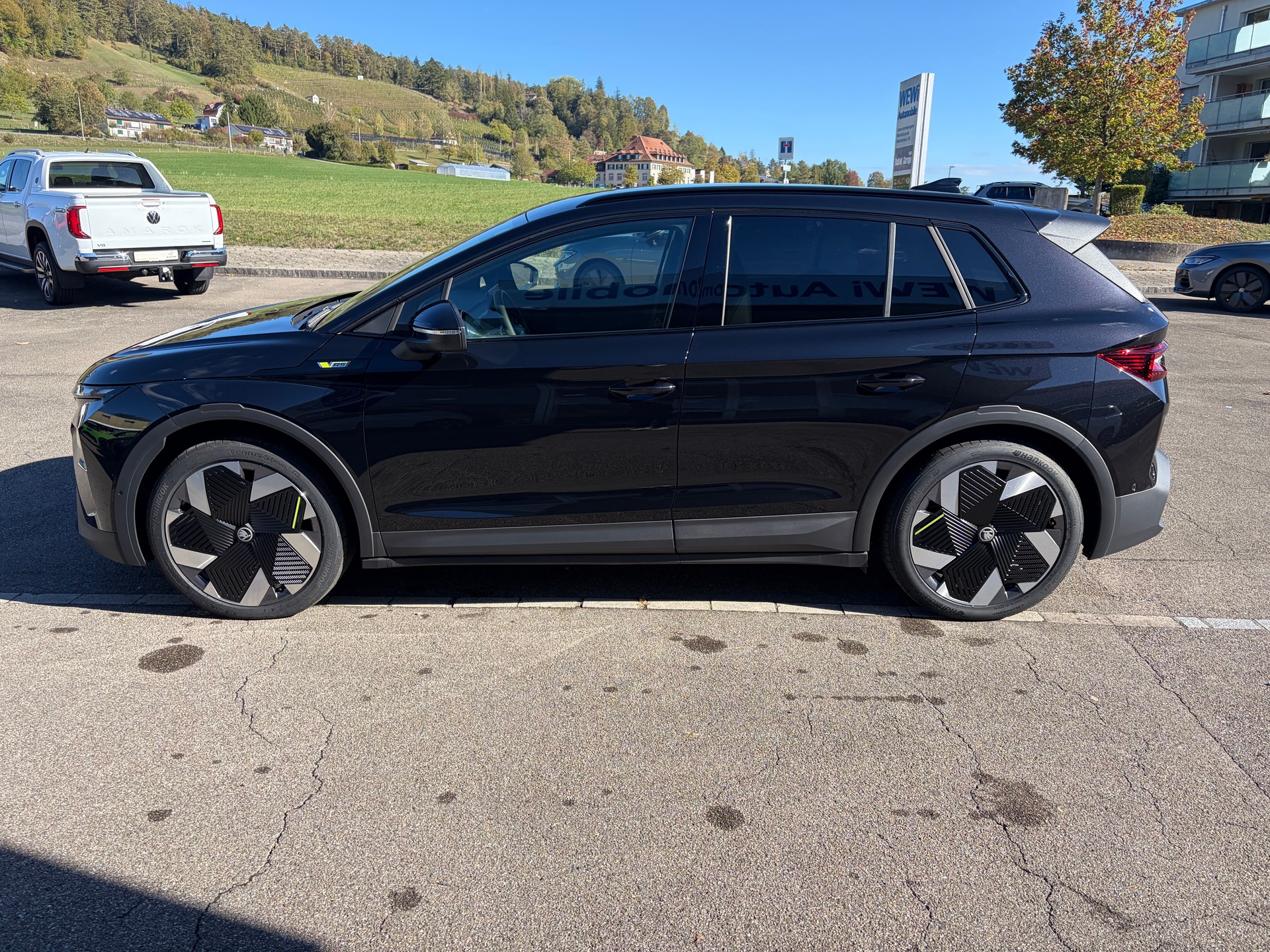 SKODA Elroq RS 4x4-image-4