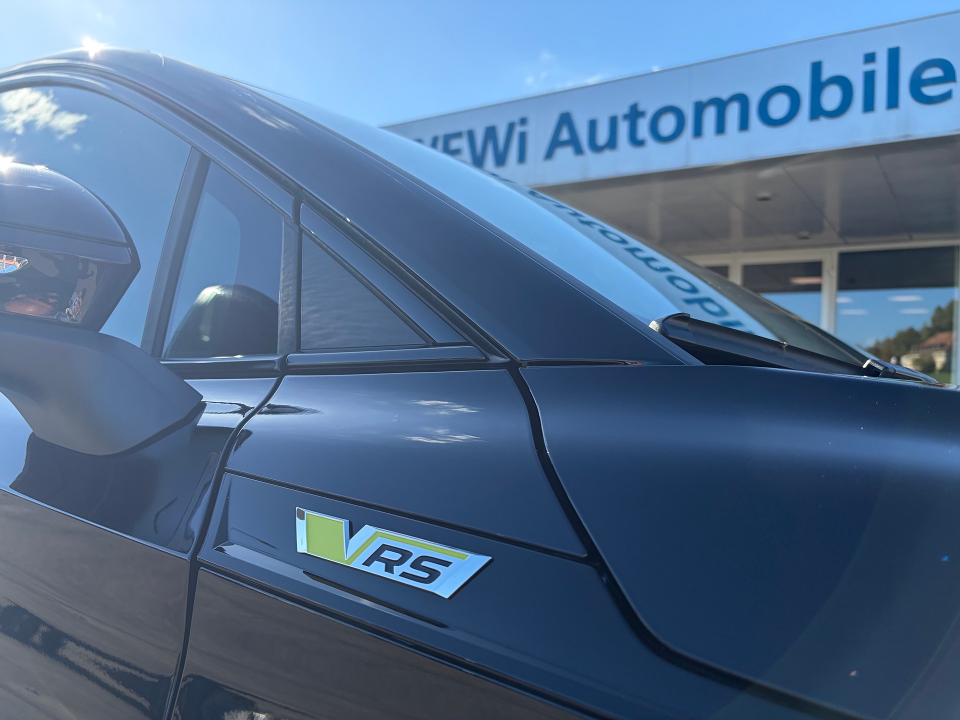SKODA Elroq RS 4x4-image-12