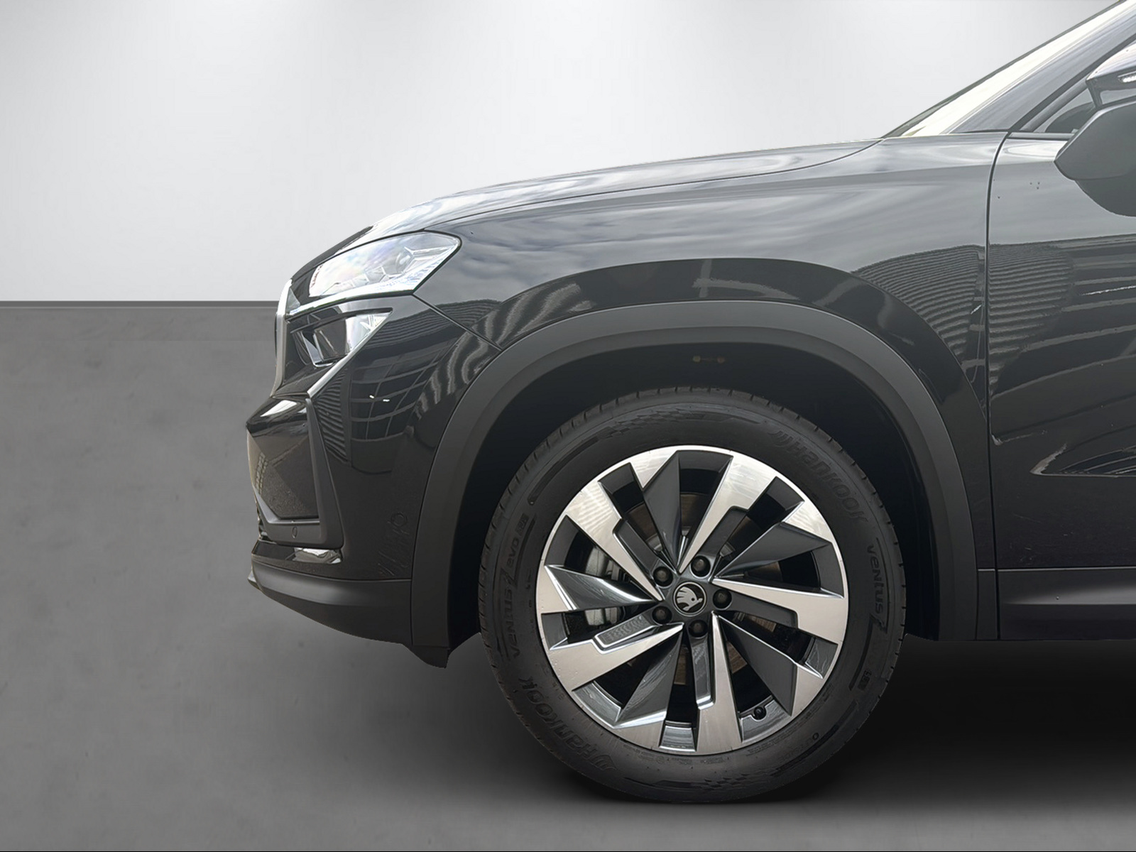 SKODA Kodiaq 2.0 TSI Dynamic-image-3