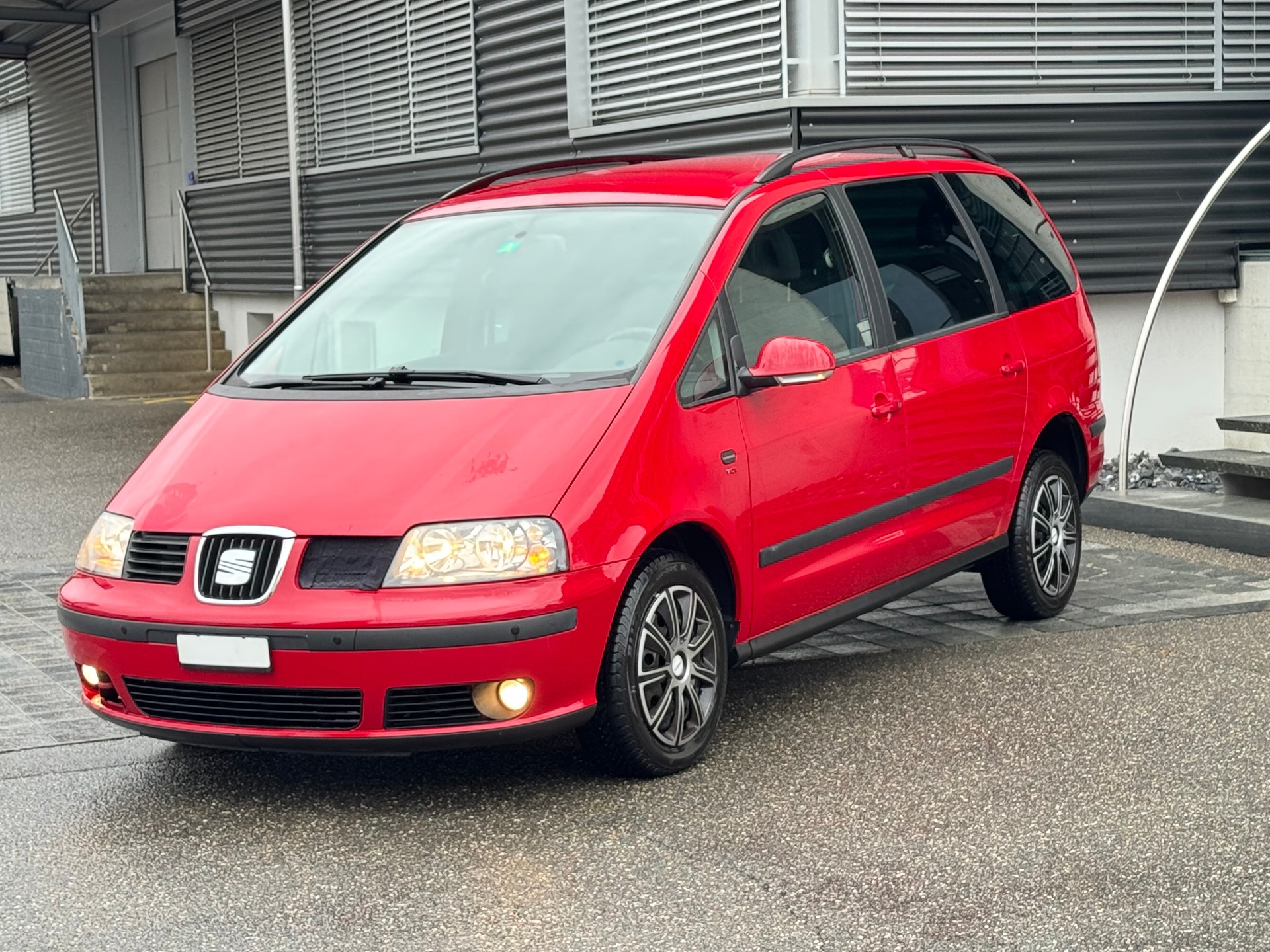 SEAT Alhambra 2.0 TDI Ecomotive-image-0