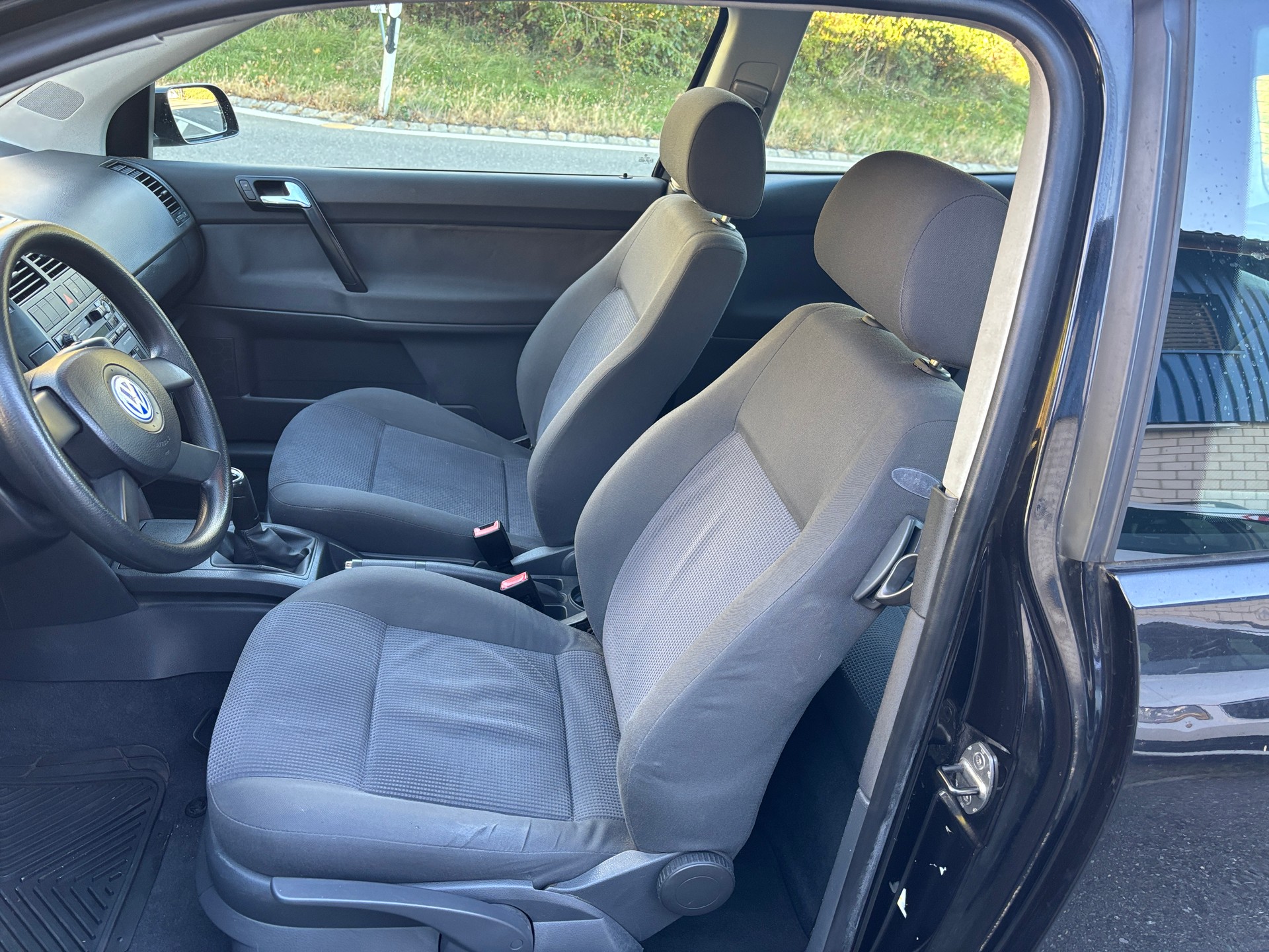 VW Polo 1.2 12V Highline-image-8
