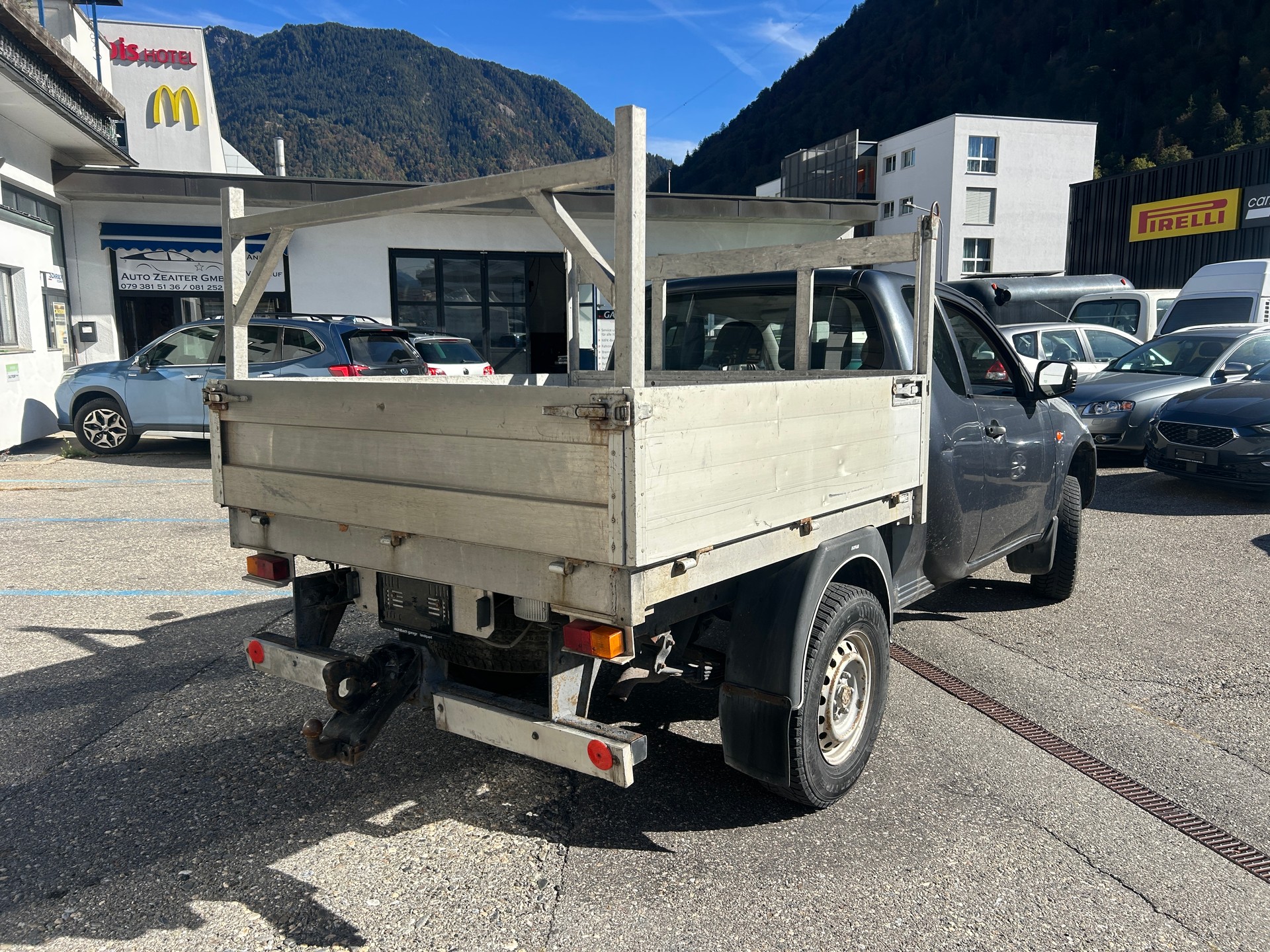 MITSUBISHI L 200 2.5 DID Invite Club Cab-image-3