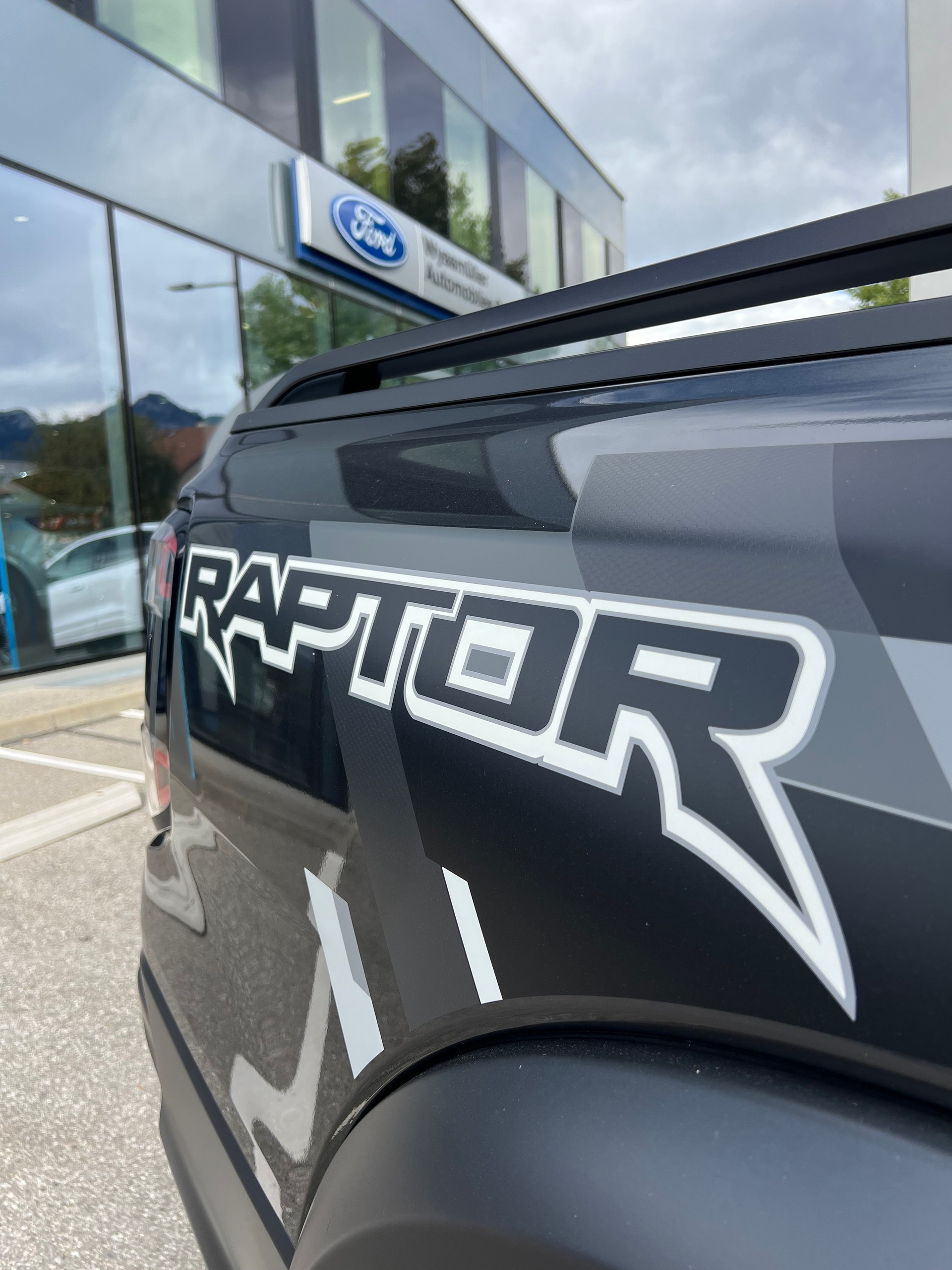 FORD Ranger Raptor 3.0 Eco Boost 4x4 A-image-11