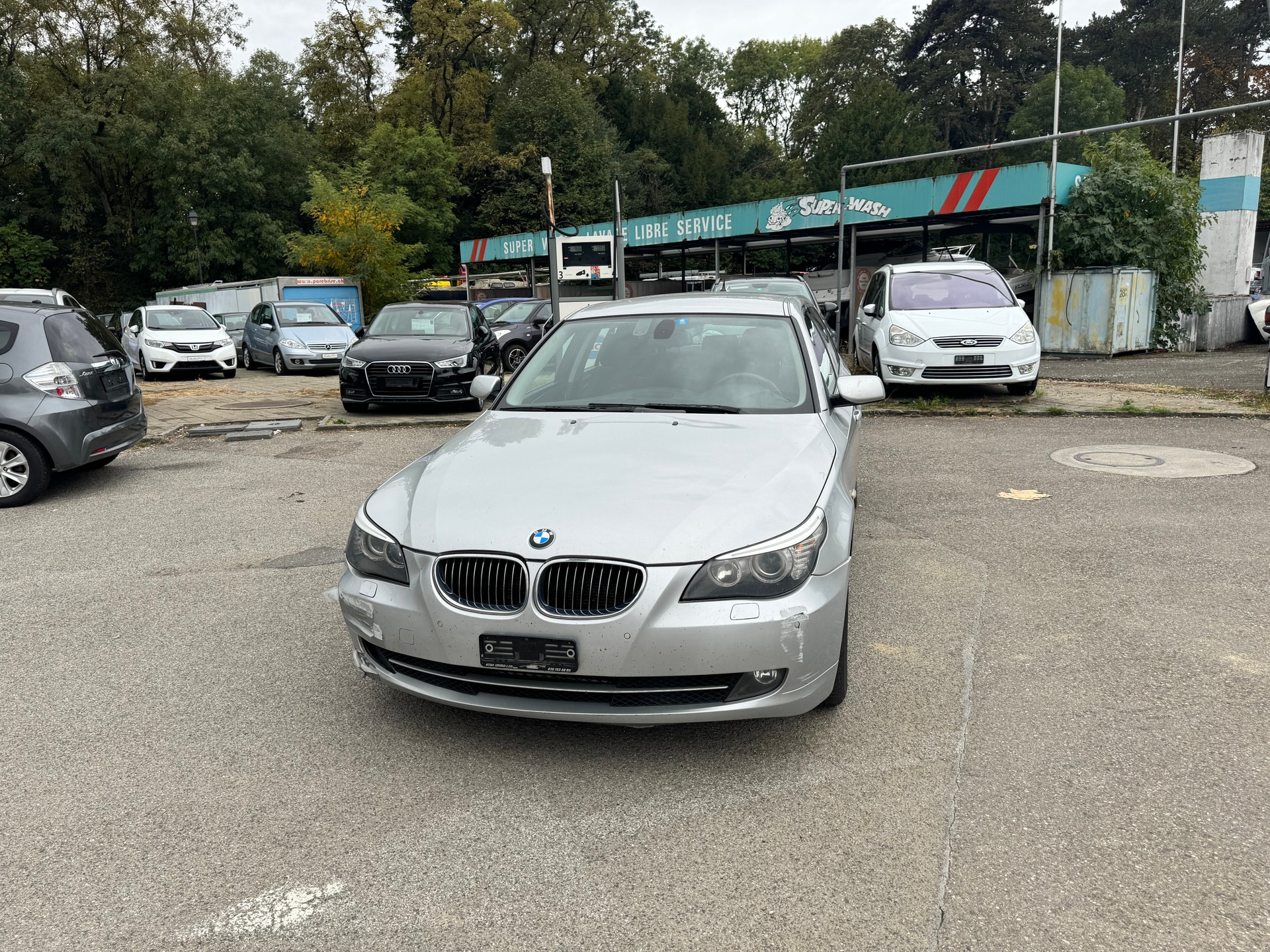 BMW 525xi Touring Steptronic-image-1