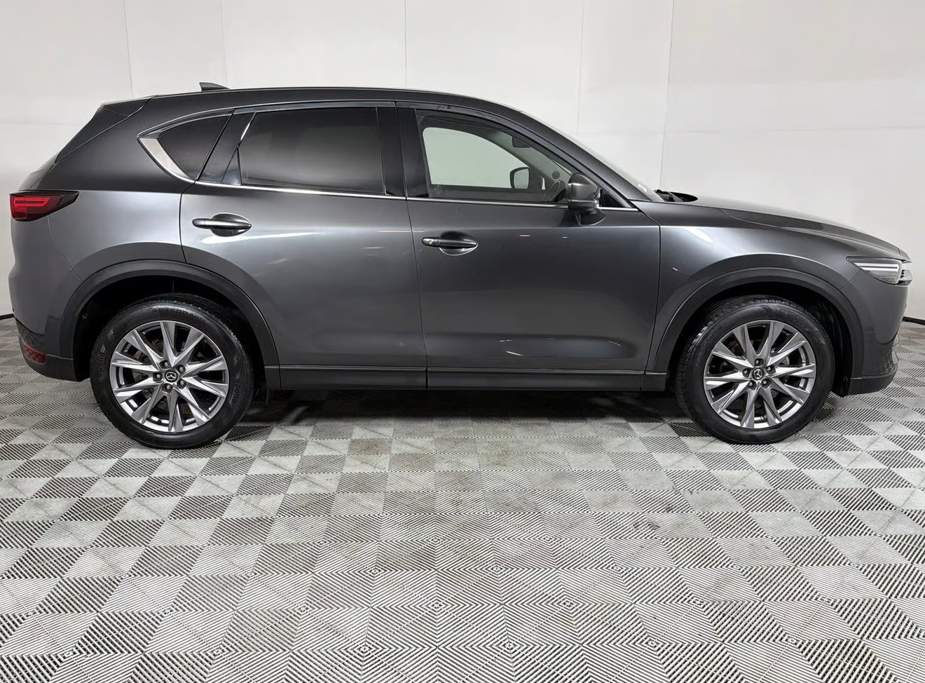 MAZDA 2.2 D 184 Revolution AWD-image-1