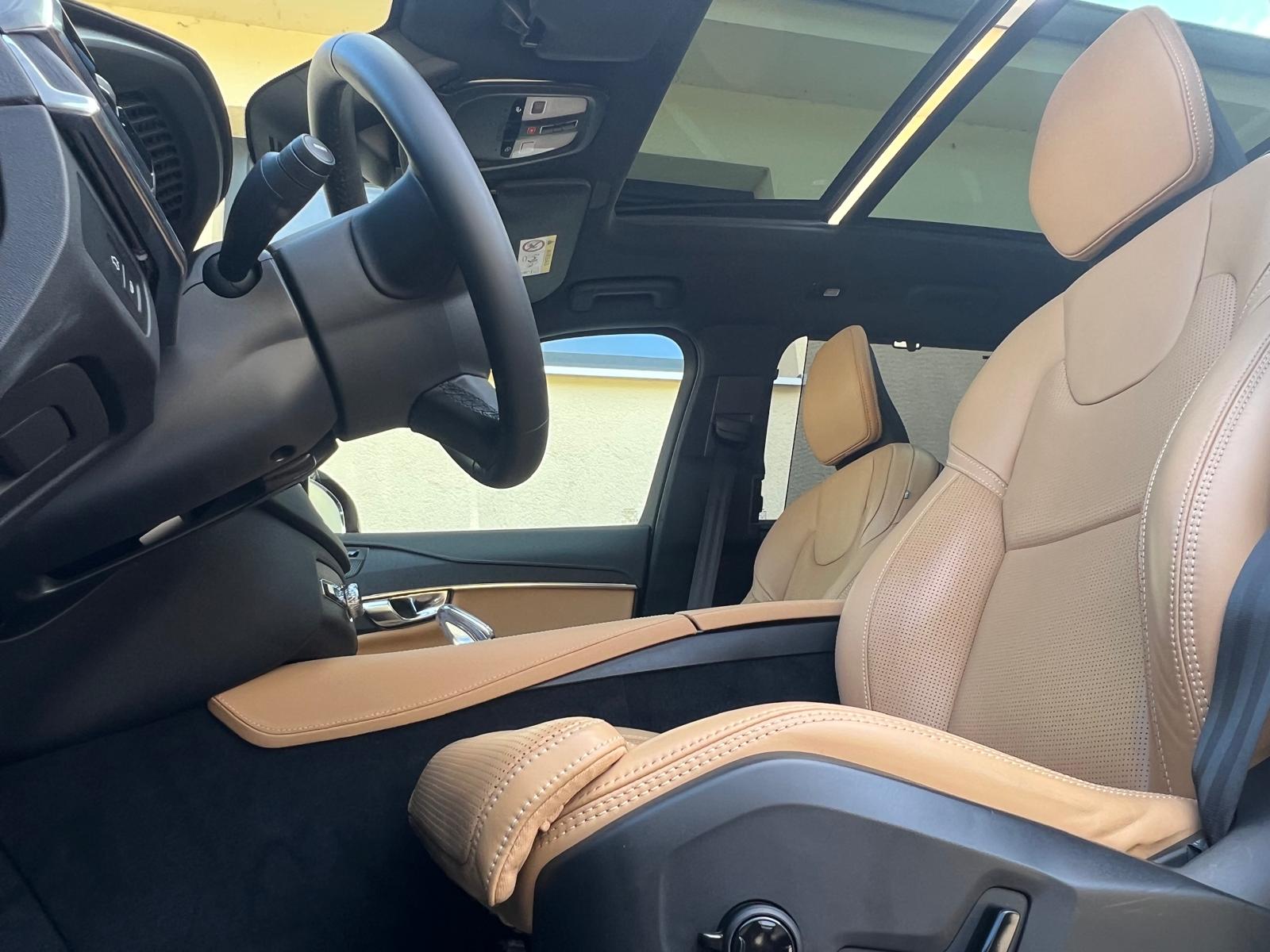 VOLVO XC90 T8 eAWD PluginHybrid Ultra Dark Geartronic-image-9