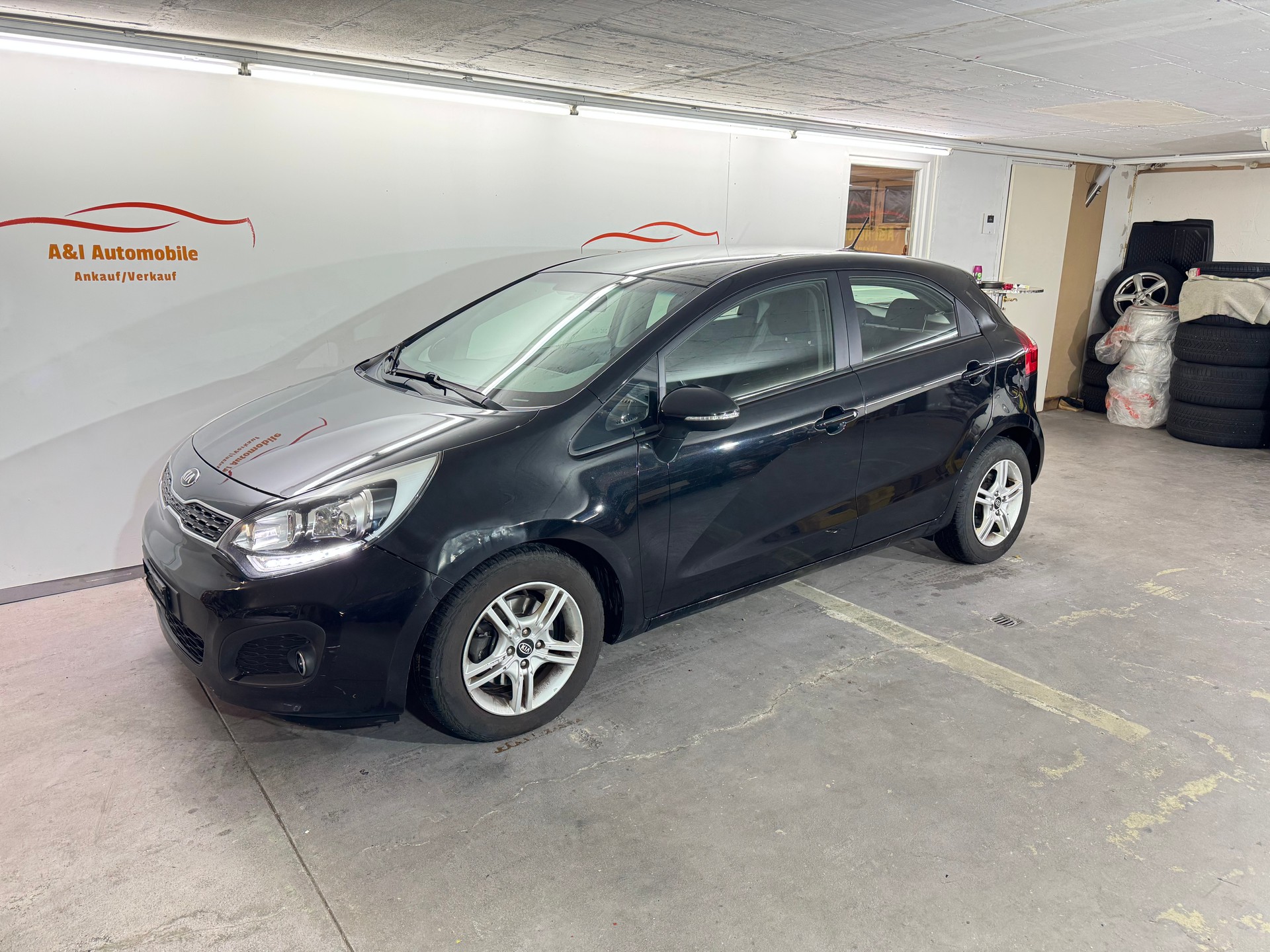 KIA Rio 1.4 CVVT Style Automatic-image-0