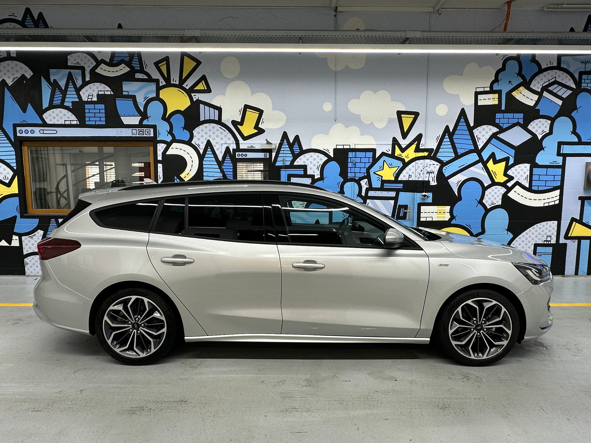 FORD Focus 1.0 MHEV ST-Line X Automat-image-2