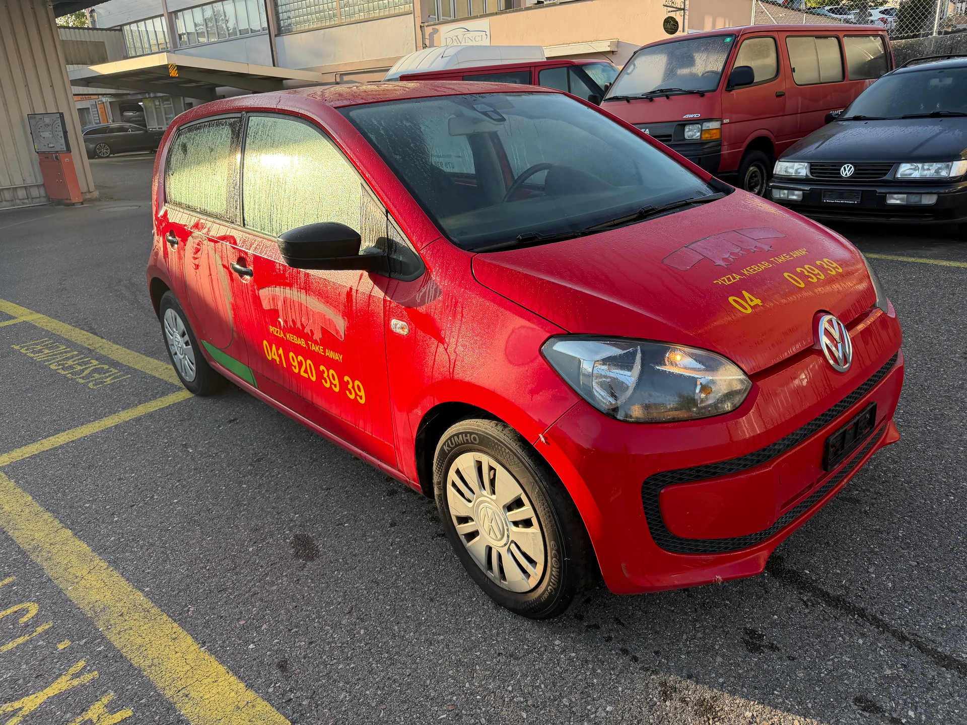 VW Up 1.0 BMT cup up-image-1
