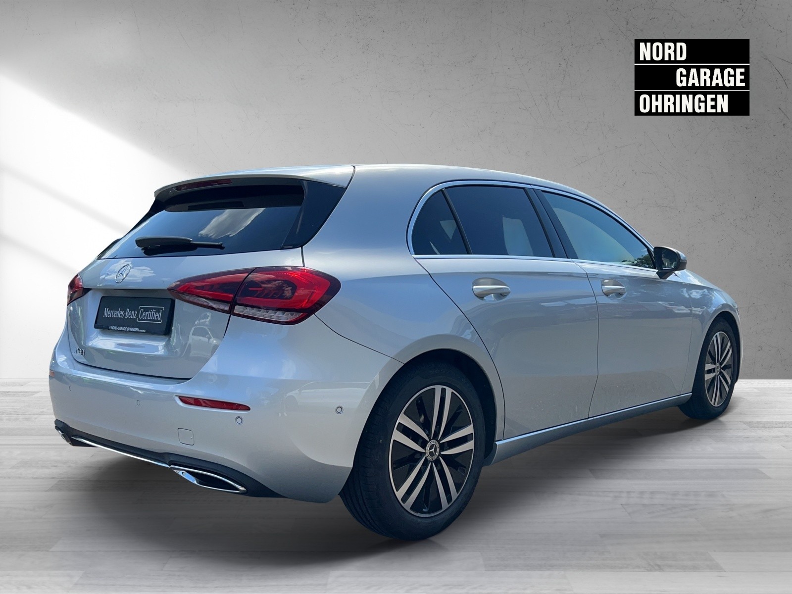 MERCEDES-BENZ A 180 Progressive-image-4
