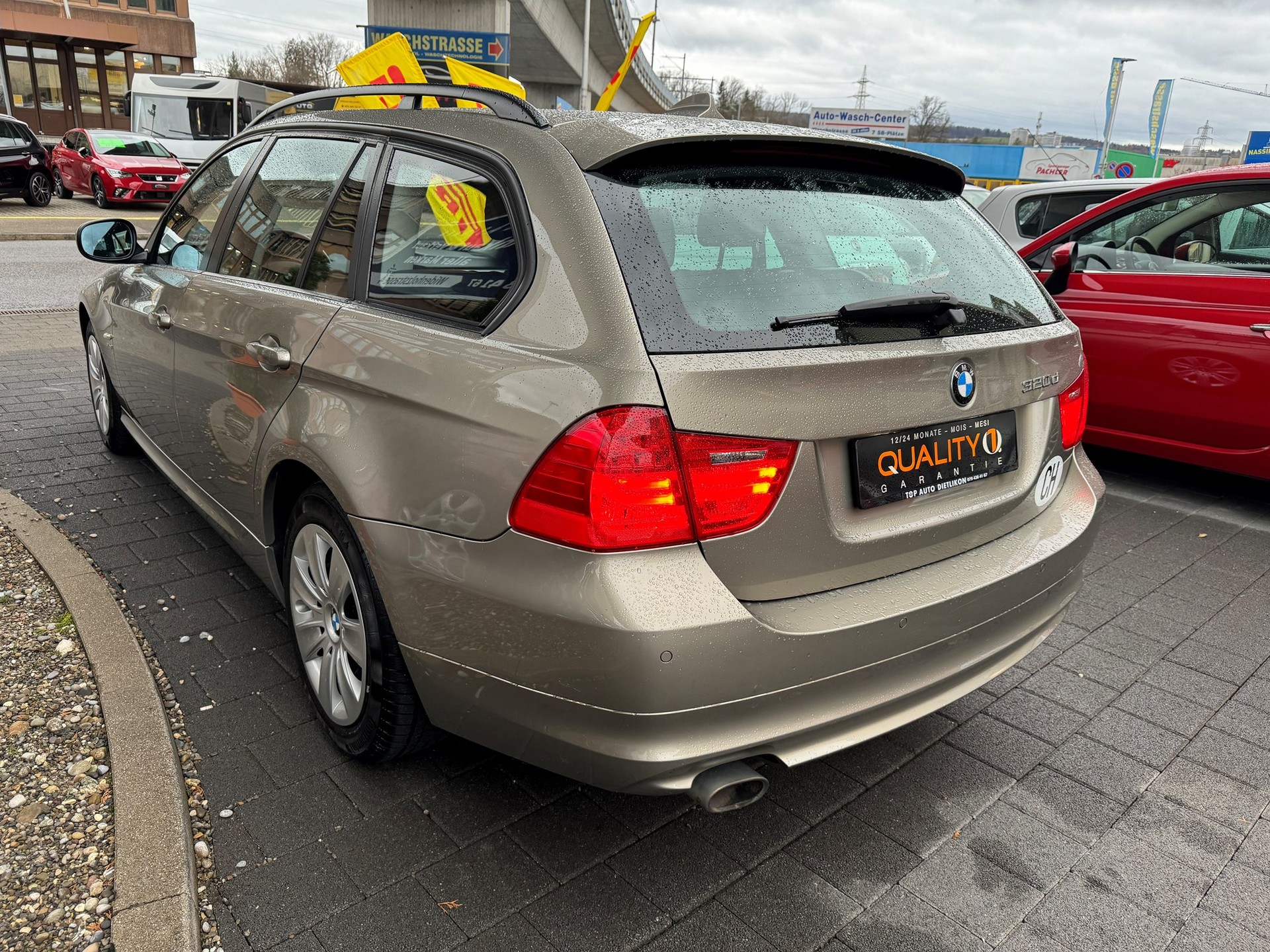 BMW 320d xDrive Touring Steptronic-image-2