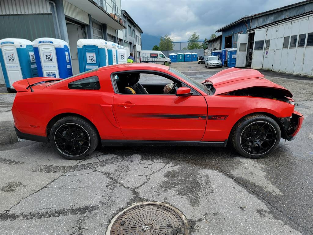 FORD Mustang Coupé 5.0 V8-image-5