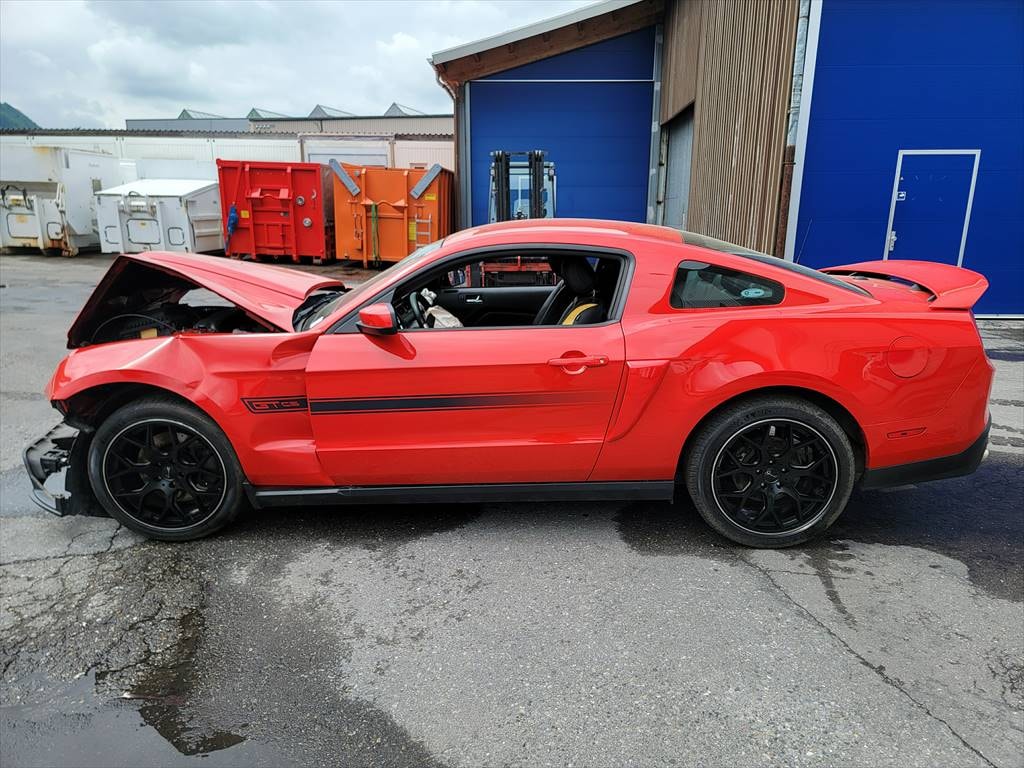 FORD Mustang Coupé 5.0 V8-image-1