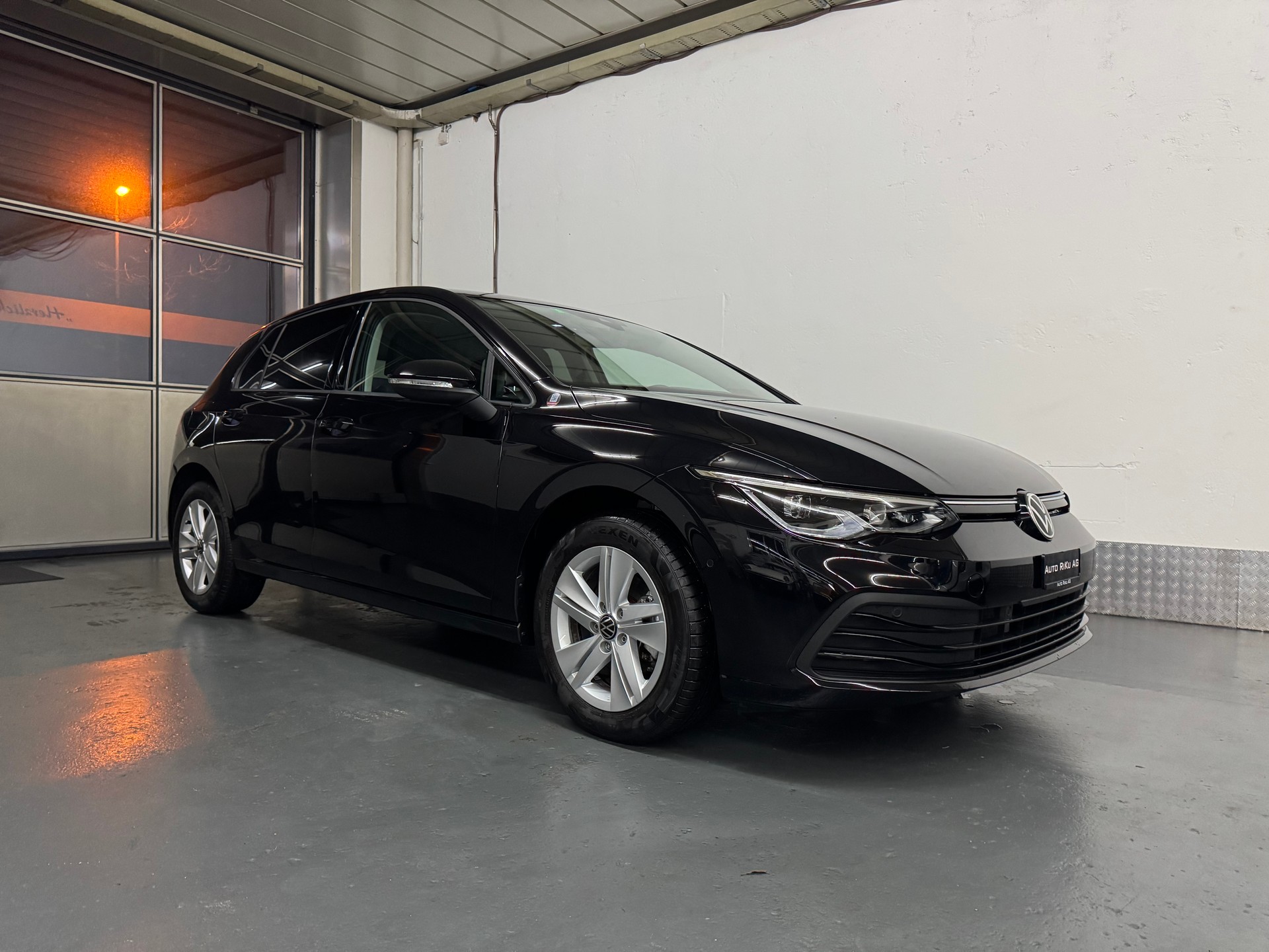 VW Golf 1.0 eTSI mHEV ACTLife DSG-showroom-element-1