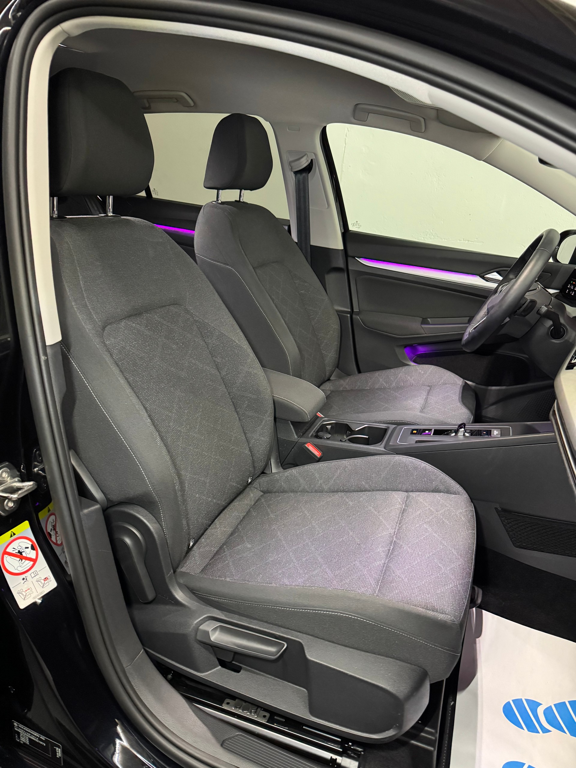 VW Golf 1.0 eTSI mHEV ACTLife DSG-image-22