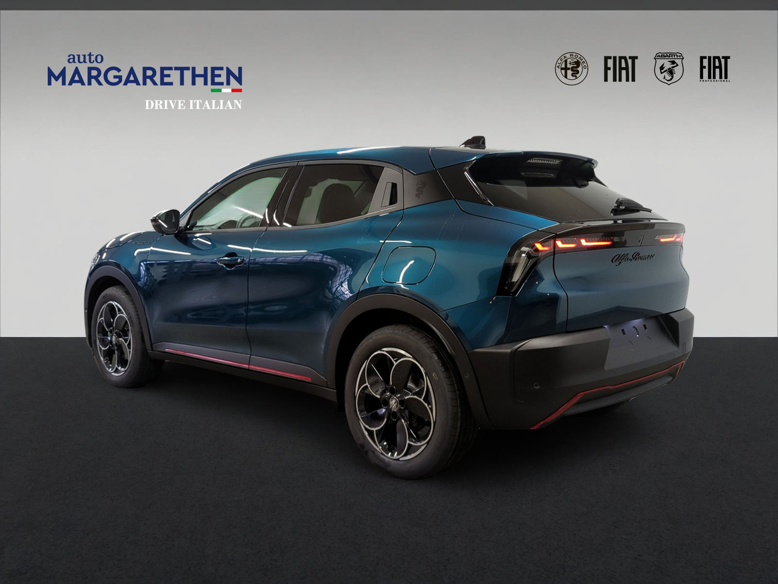 ALFA ROMEO Junior BEV Speciale Tech 156 PS-showroom-element-2