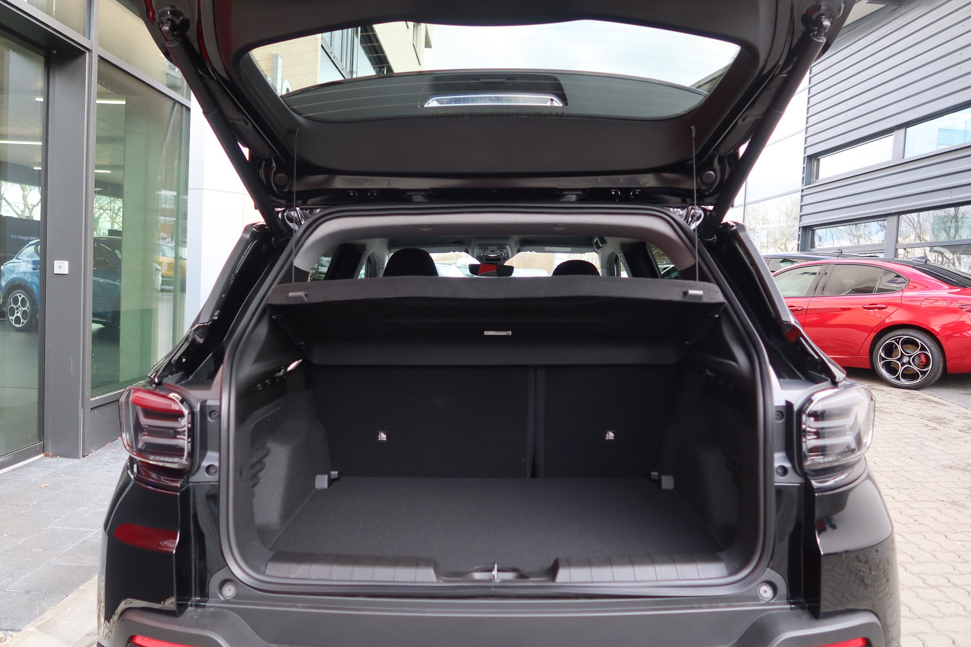 JEEP Avenger 1.2 Turbo Summit-image-12
