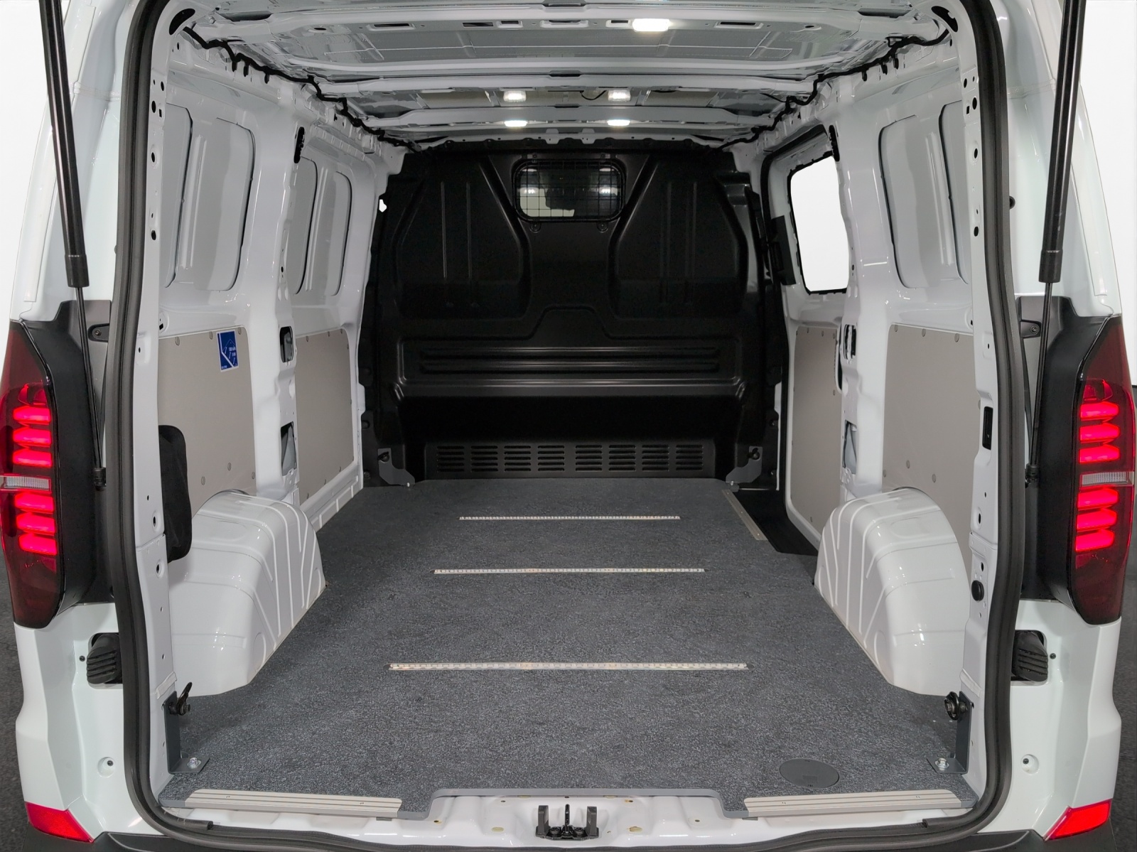 VW e-Transporter 70 kWh-image-14