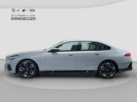 BMW i5 M60 xDrive-showroom-element-1