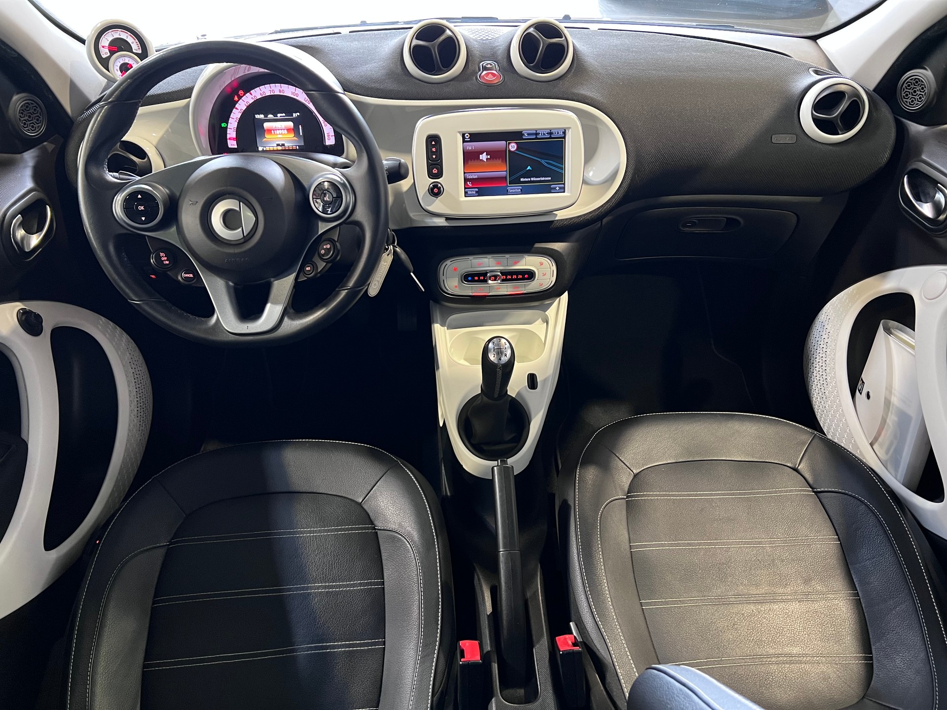 SMART forfour prime-image-9