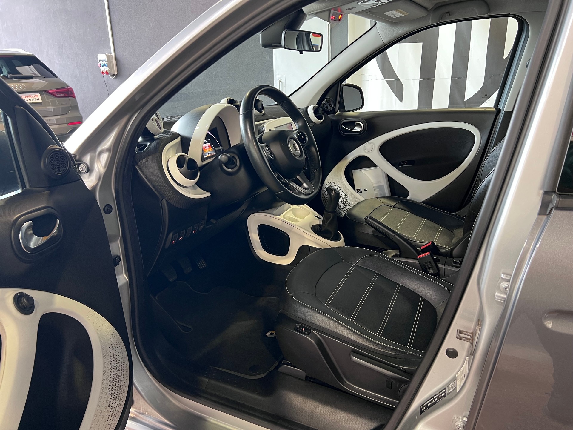 SMART forfour prime-image-11