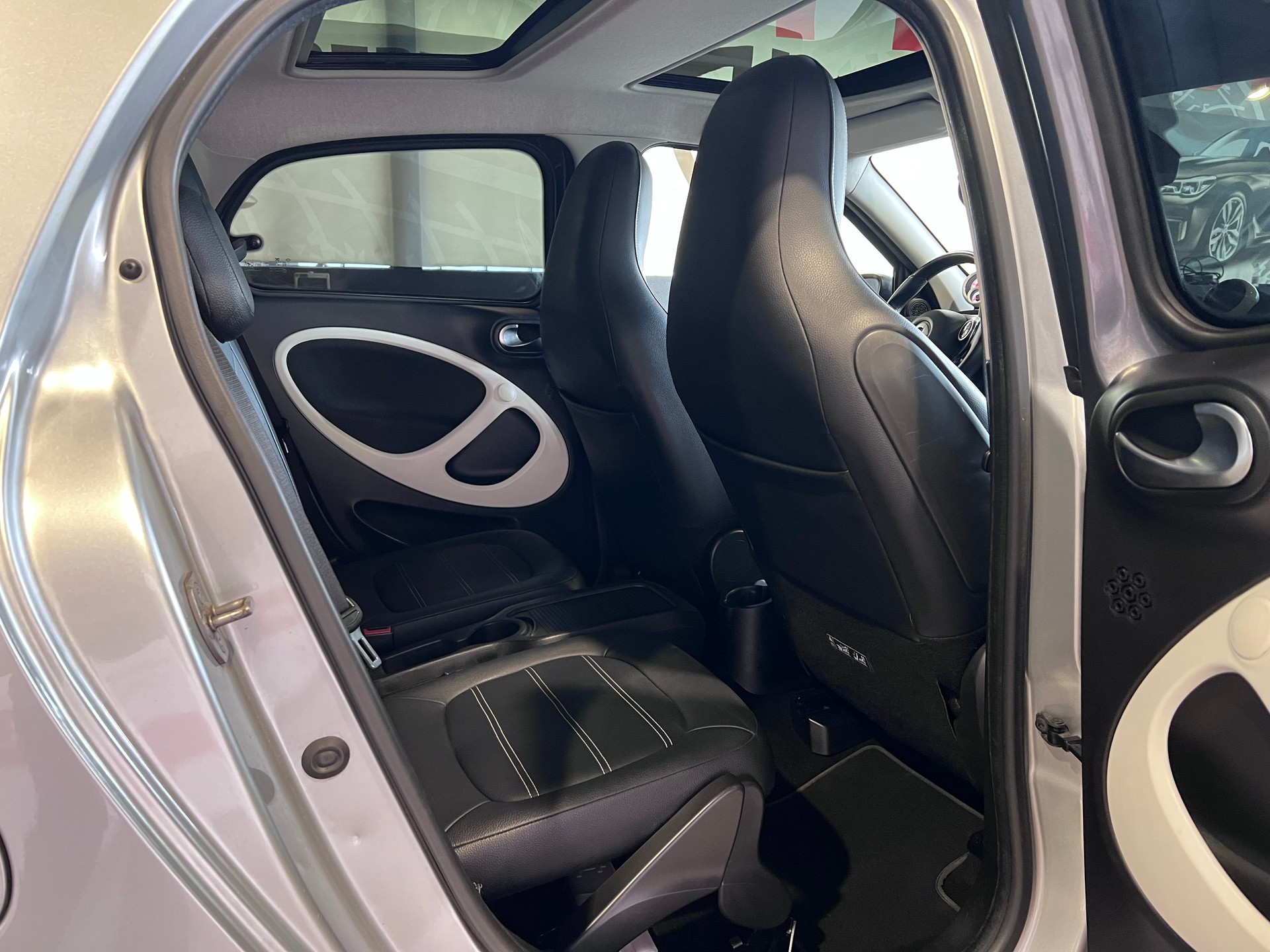 SMART forfour prime-image-14