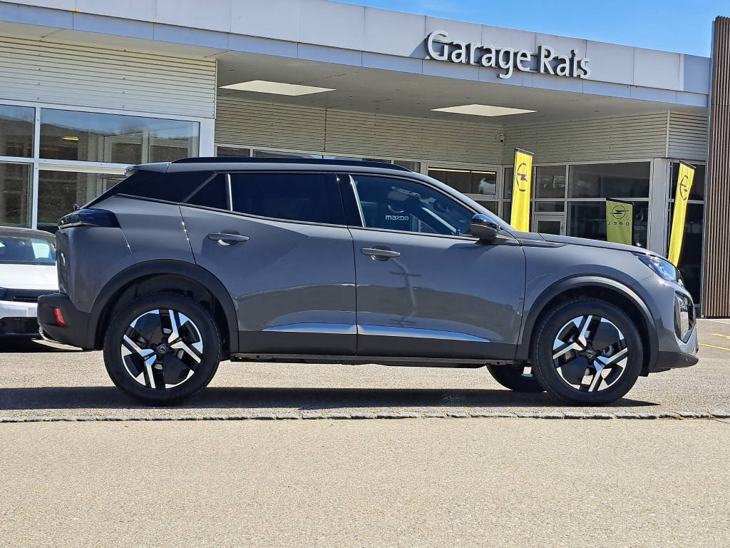 PEUGEOT 2008 1.2 Hybrid 145cv Allure Premium-image-1