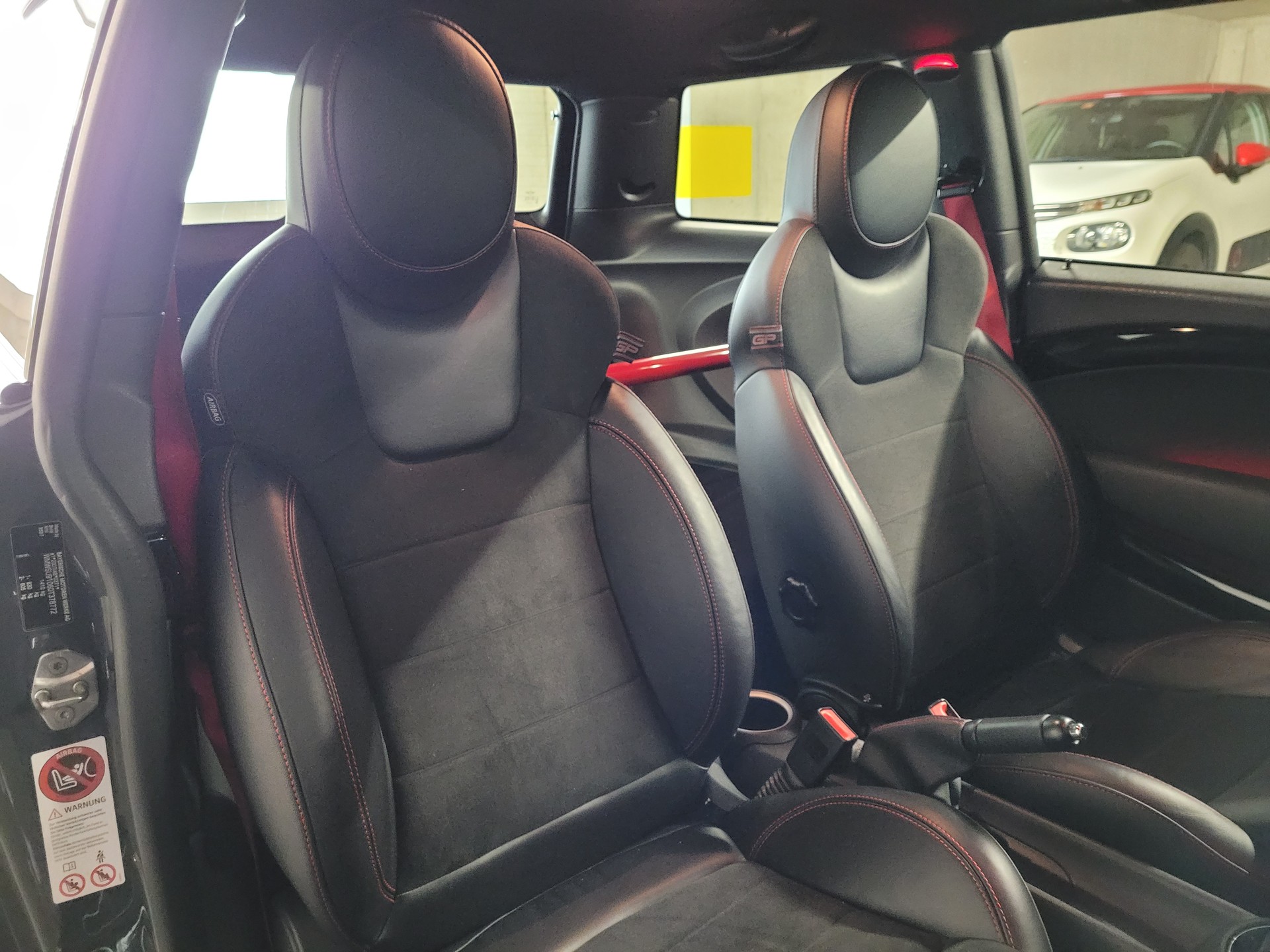 MINI Cooper John Cooper Works GP-image-10