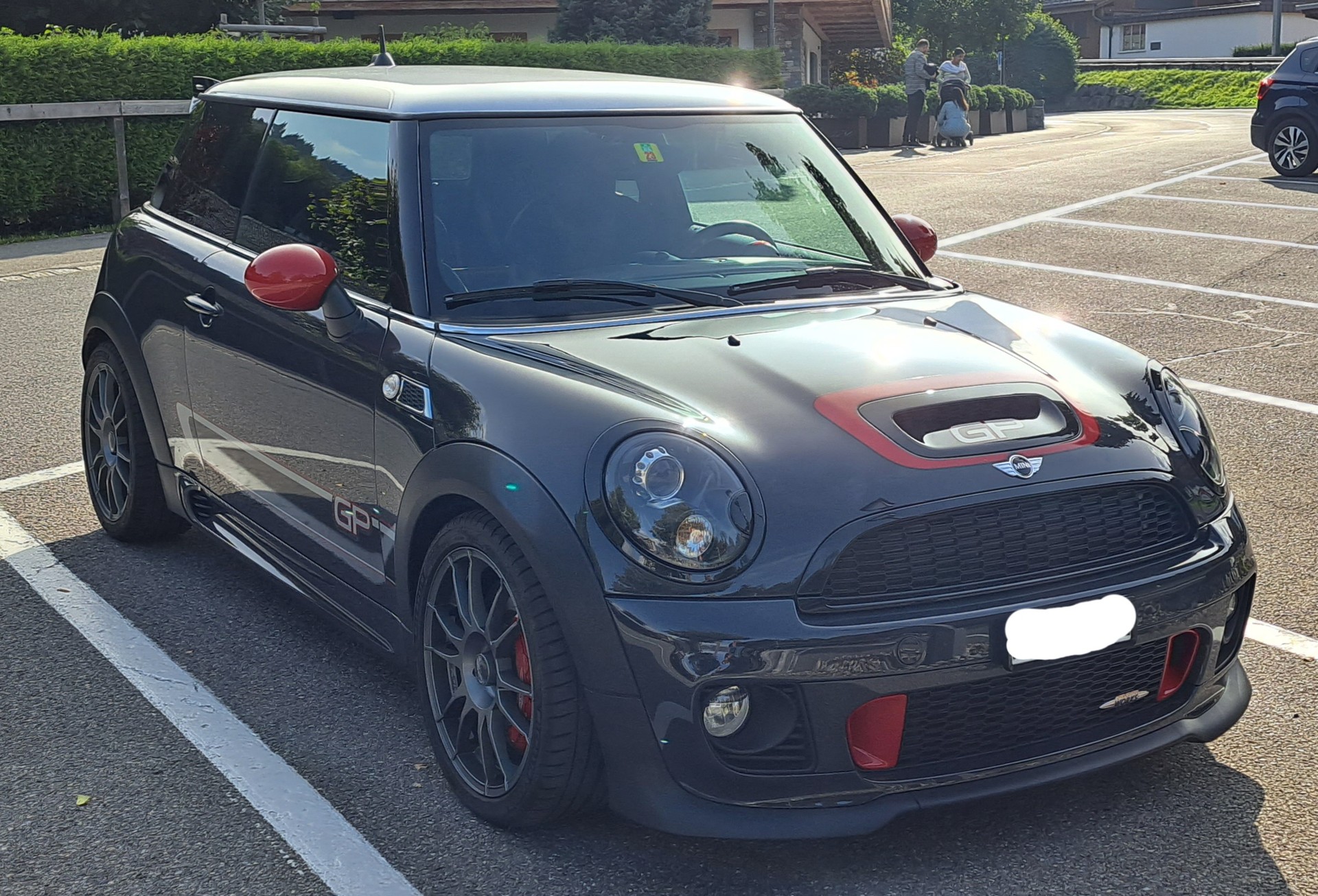 MINI Cooper John Cooper Works GP-image-2