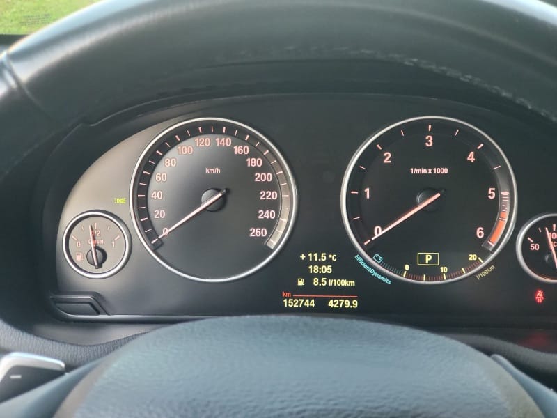 BMW X3 F25 30d xDrive SAG-image-2