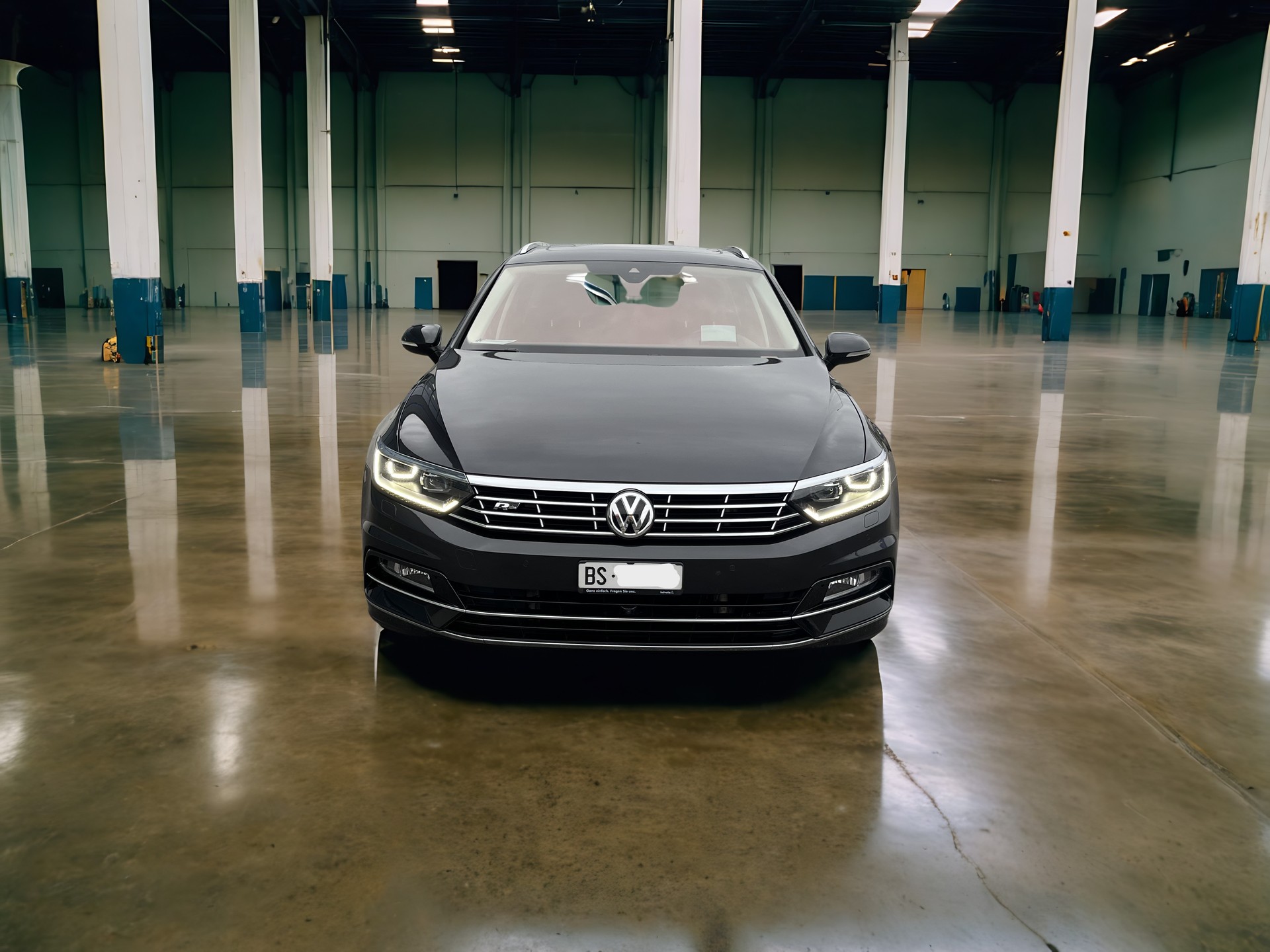 VW Passat Variant 2.0 TSI BMT Highline DSG-image-1