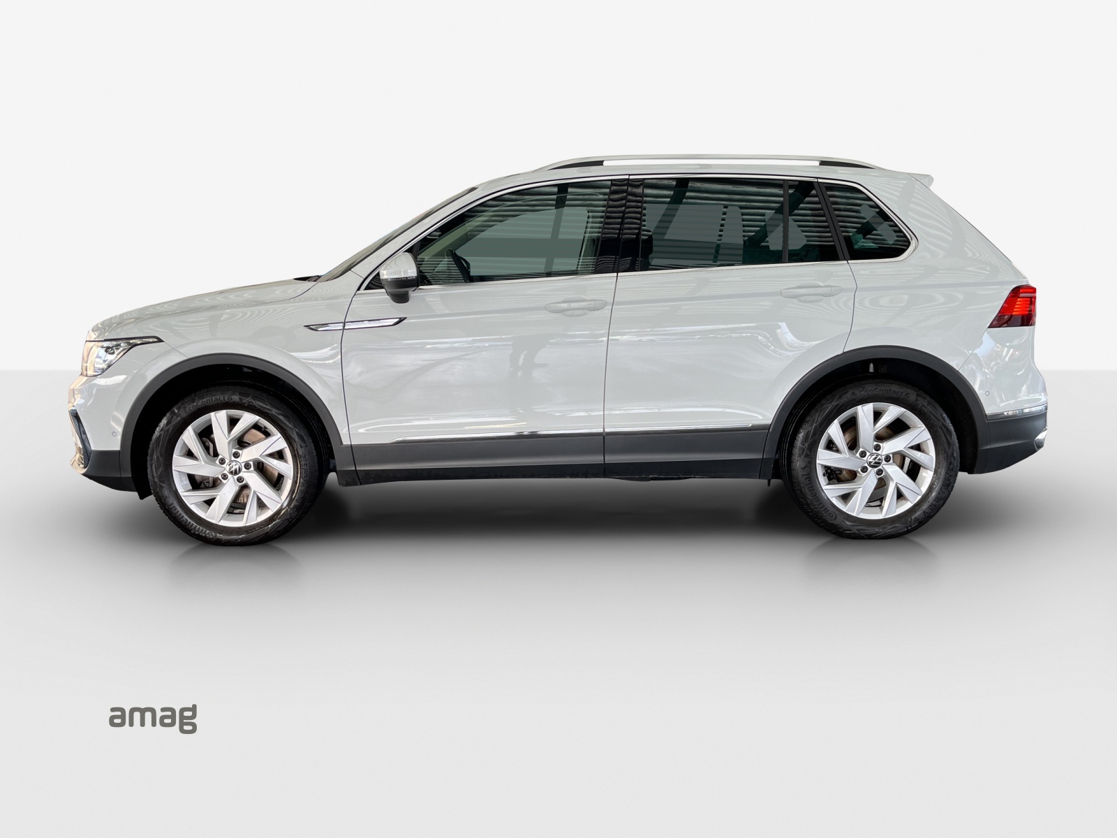 VW Tiguan 2.0 TDI SCR Elegance 4Motion DSG-image-1