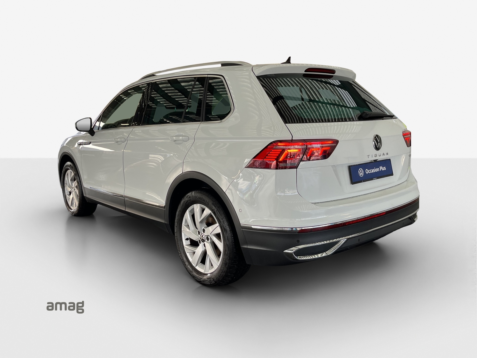 VW Tiguan 2.0 TDI SCR Elegance 4Motion DSG-image-2